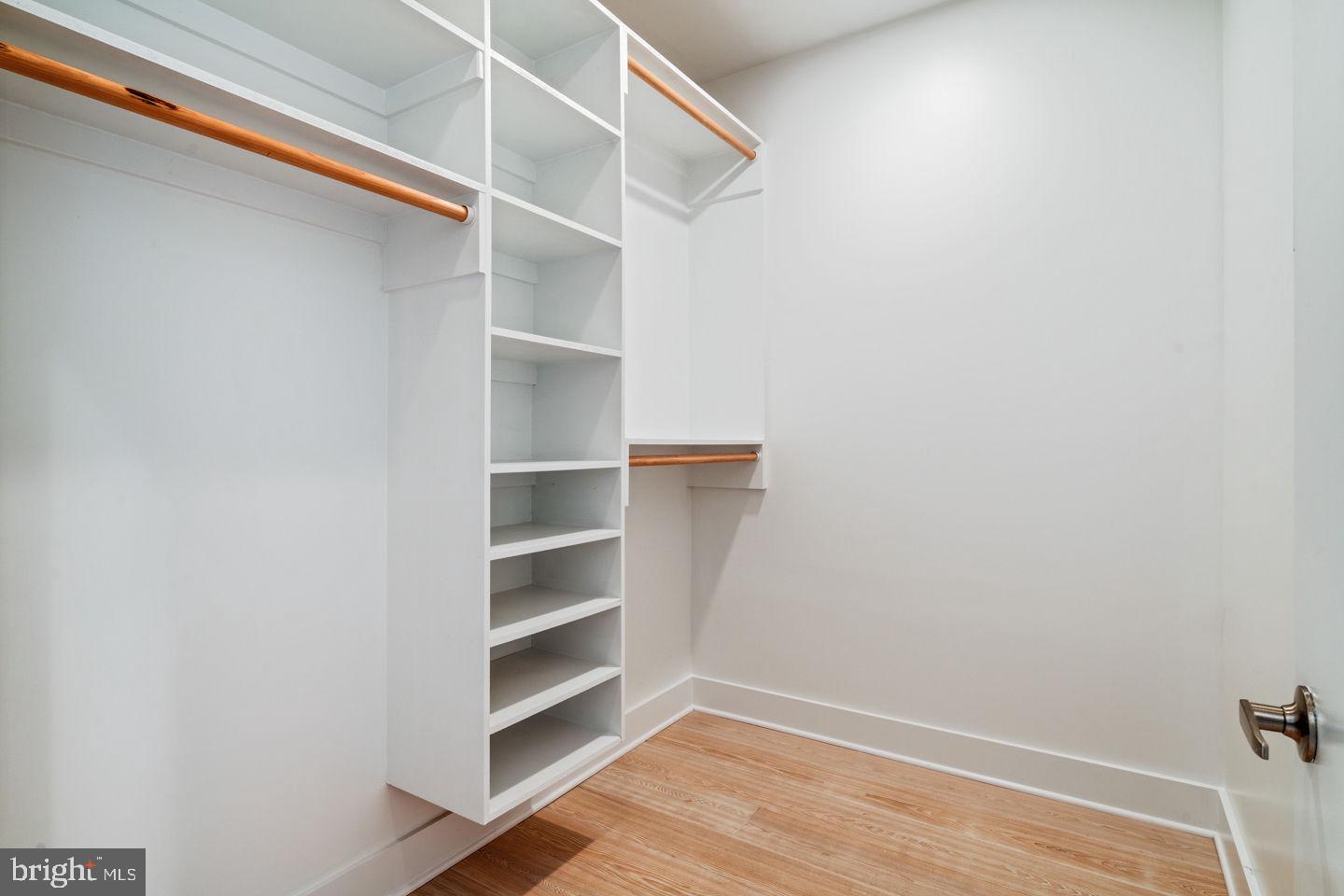 BELLA VISTA - Residential