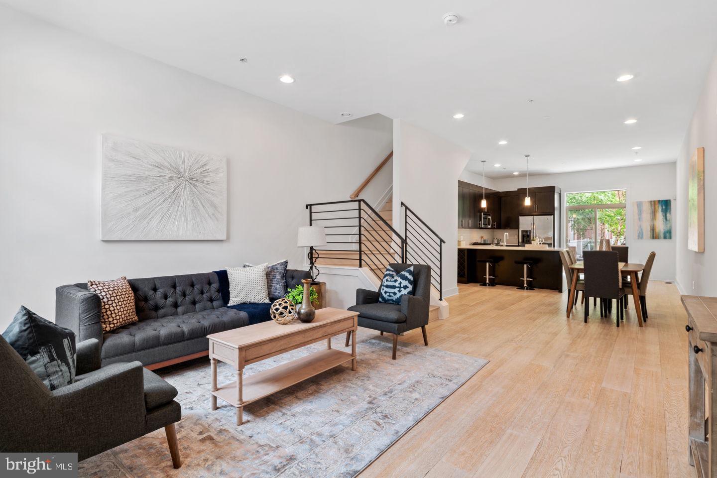 BELLA VISTA - Residential