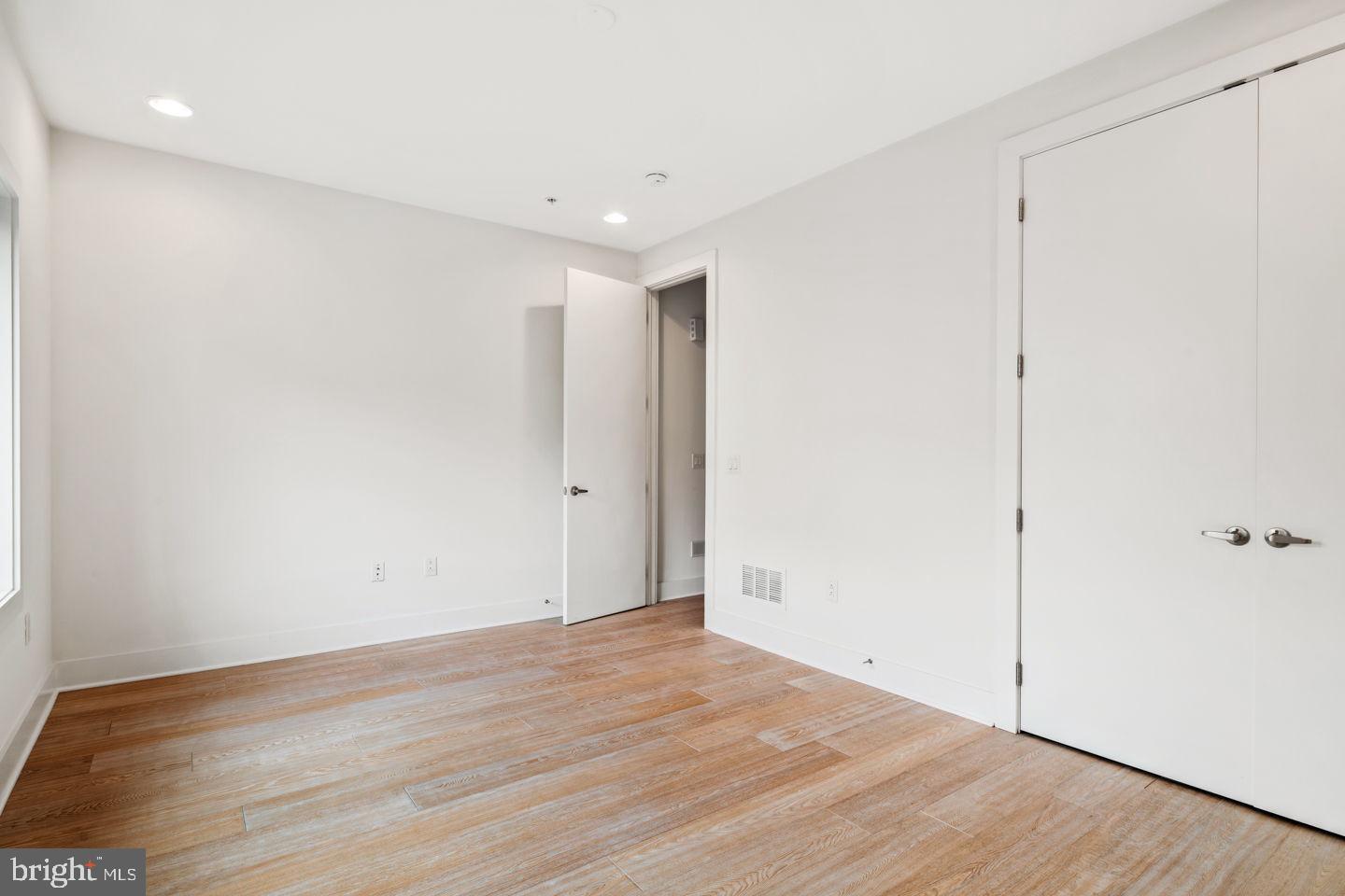 BELLA VISTA - Residential