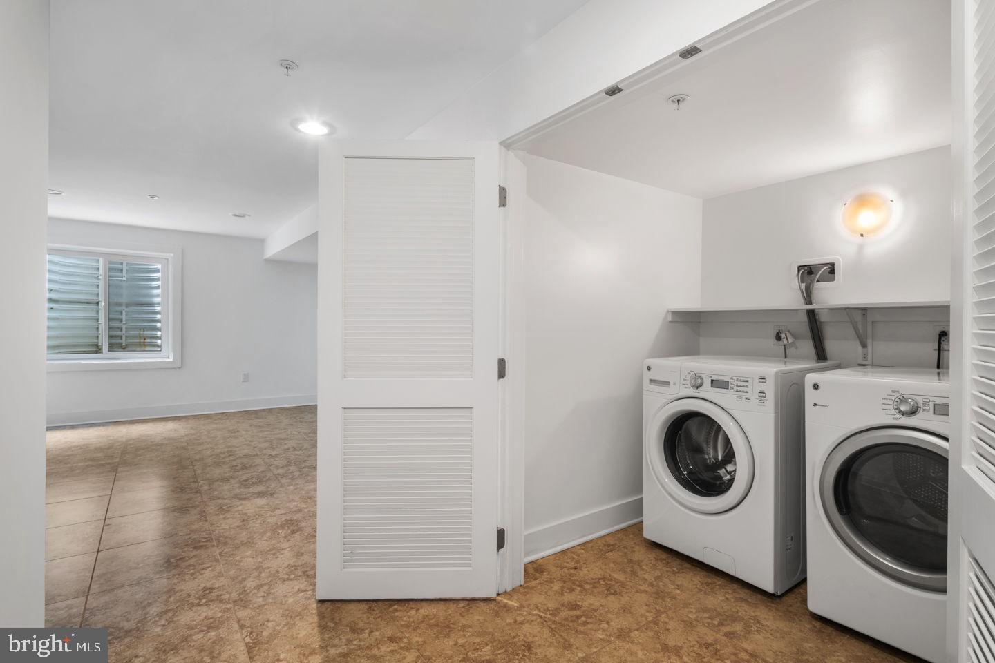 BELLA VISTA - Residential