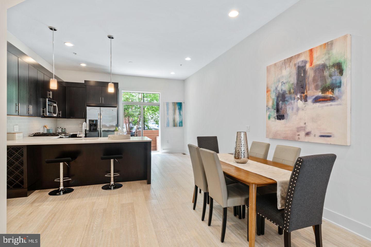 BELLA VISTA - Residential