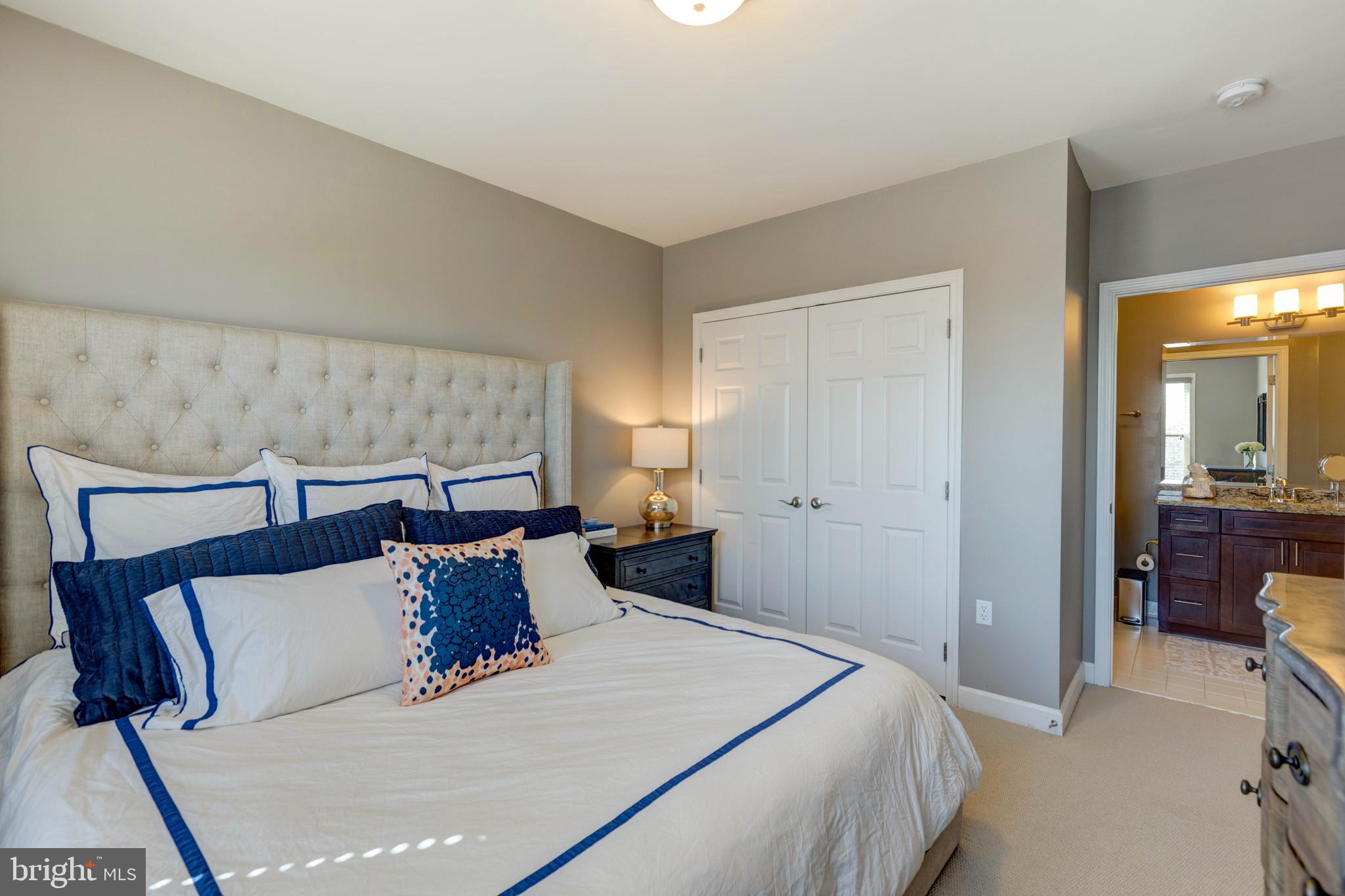 DOMINION HEIGHTS - Residential