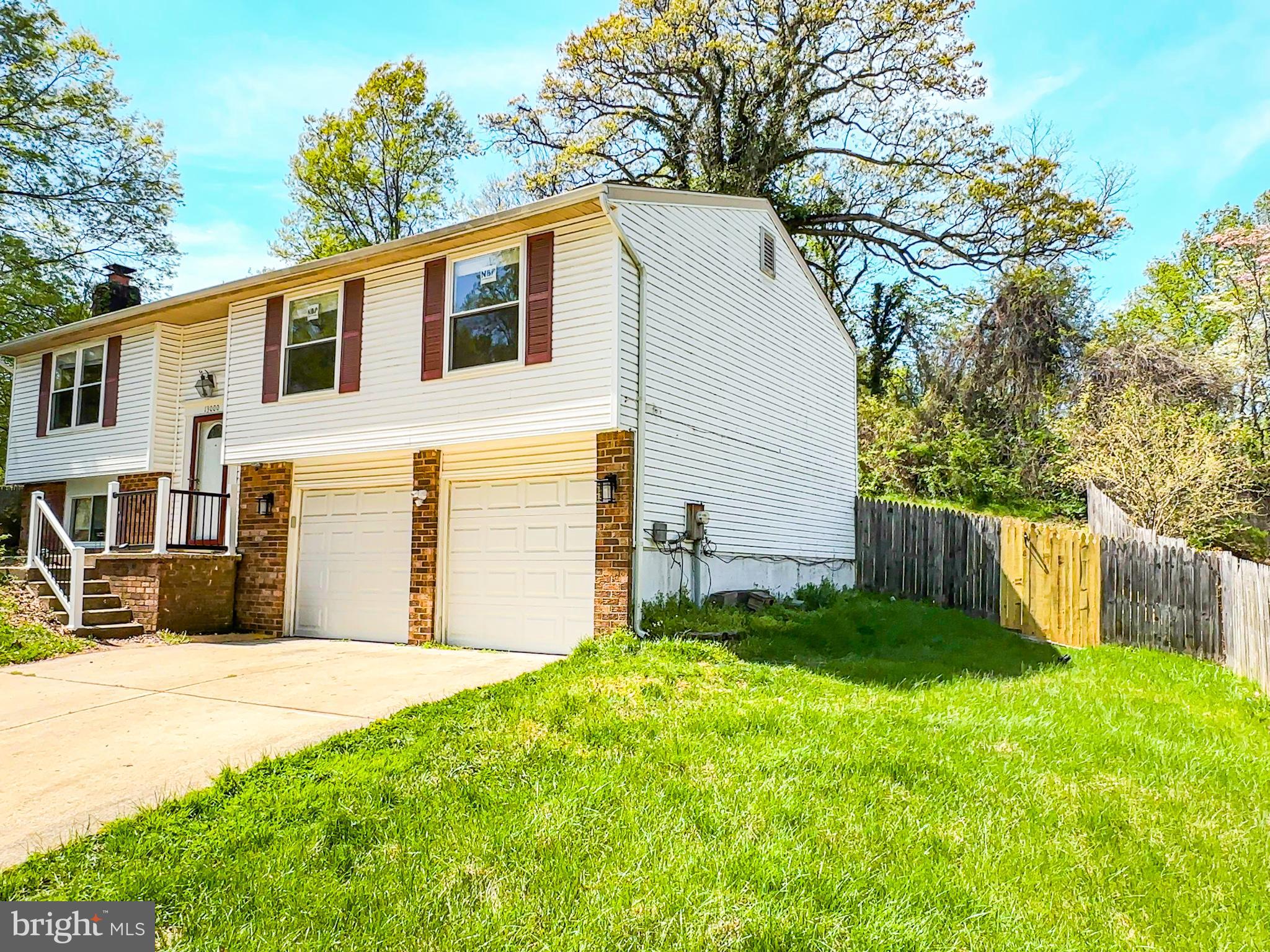 PROSPECT KNOLLS - Residential