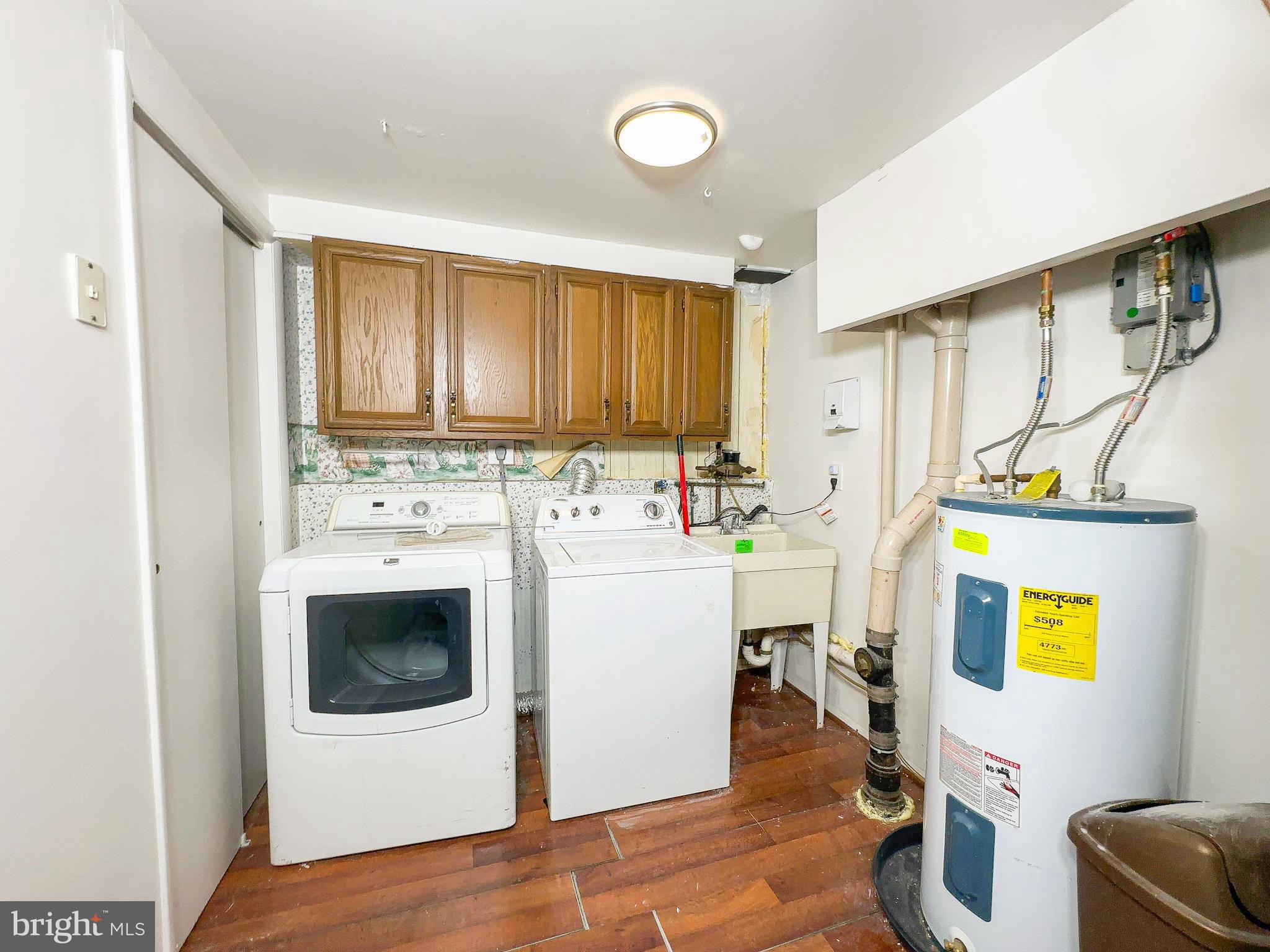 PROSPECT KNOLLS - Residential