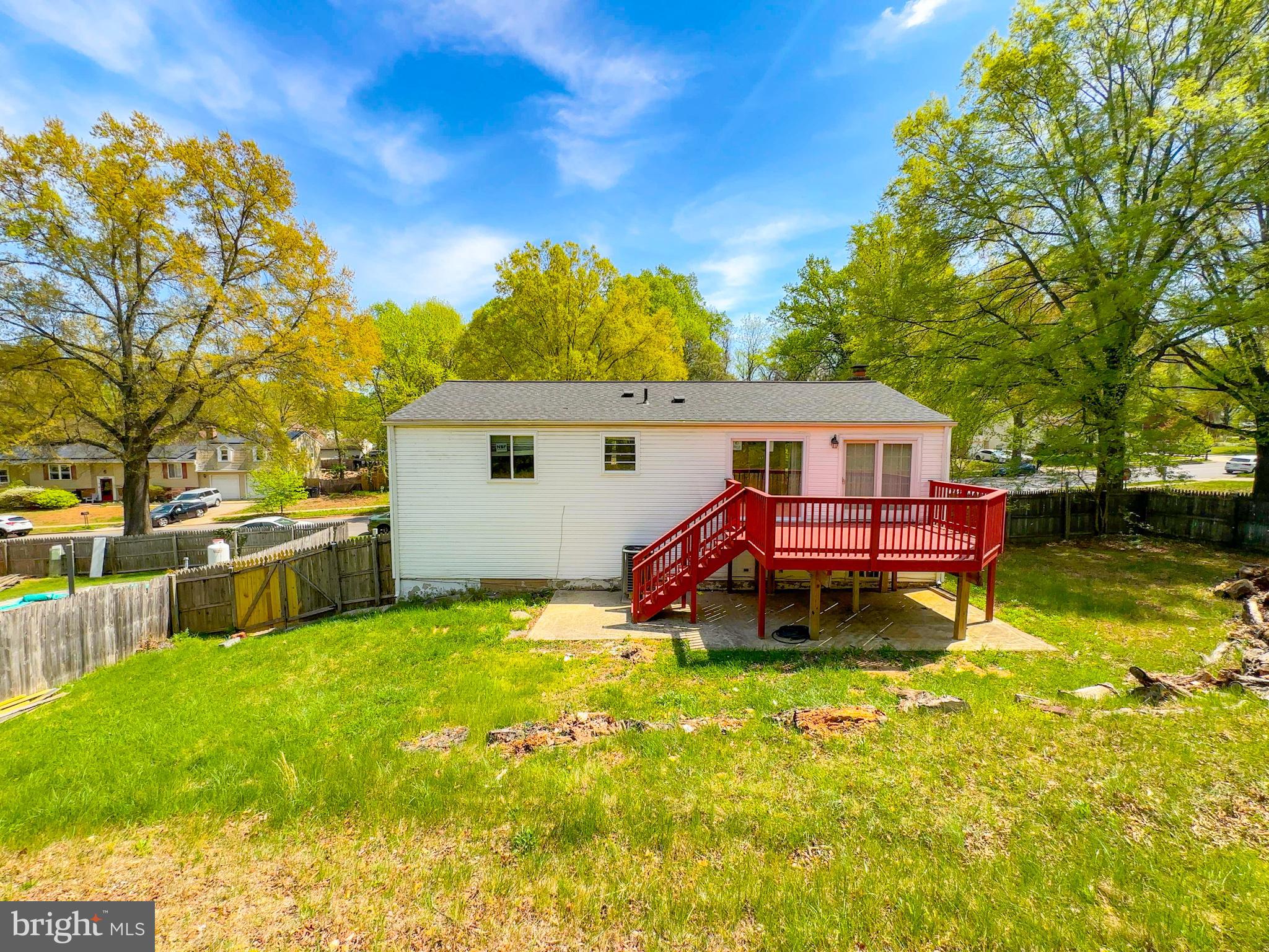 PROSPECT KNOLLS - Residential