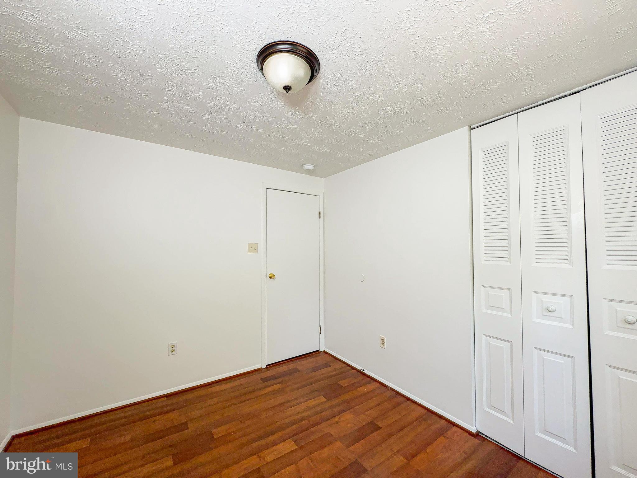 PROSPECT KNOLLS - Residential