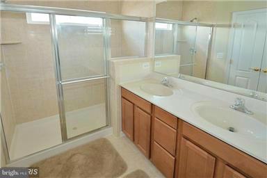 BRAMBLETON LANDBAY 2 - Residential Lease