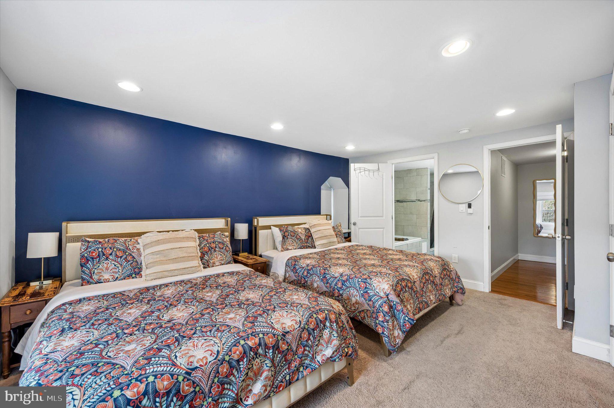 GERMANTOWN - Residential