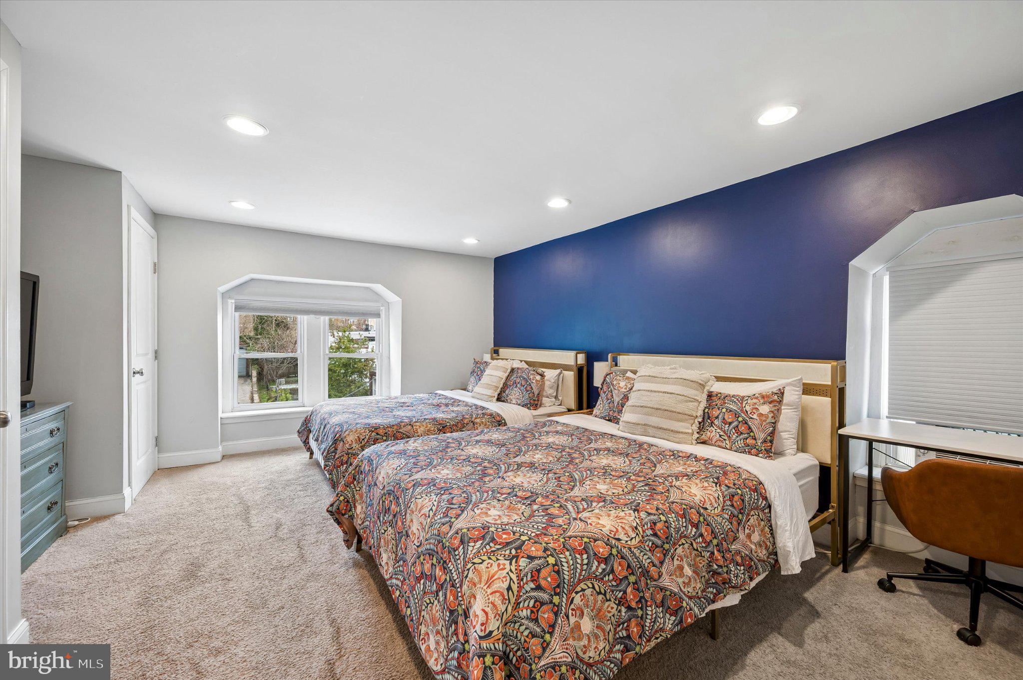 GERMANTOWN - Residential