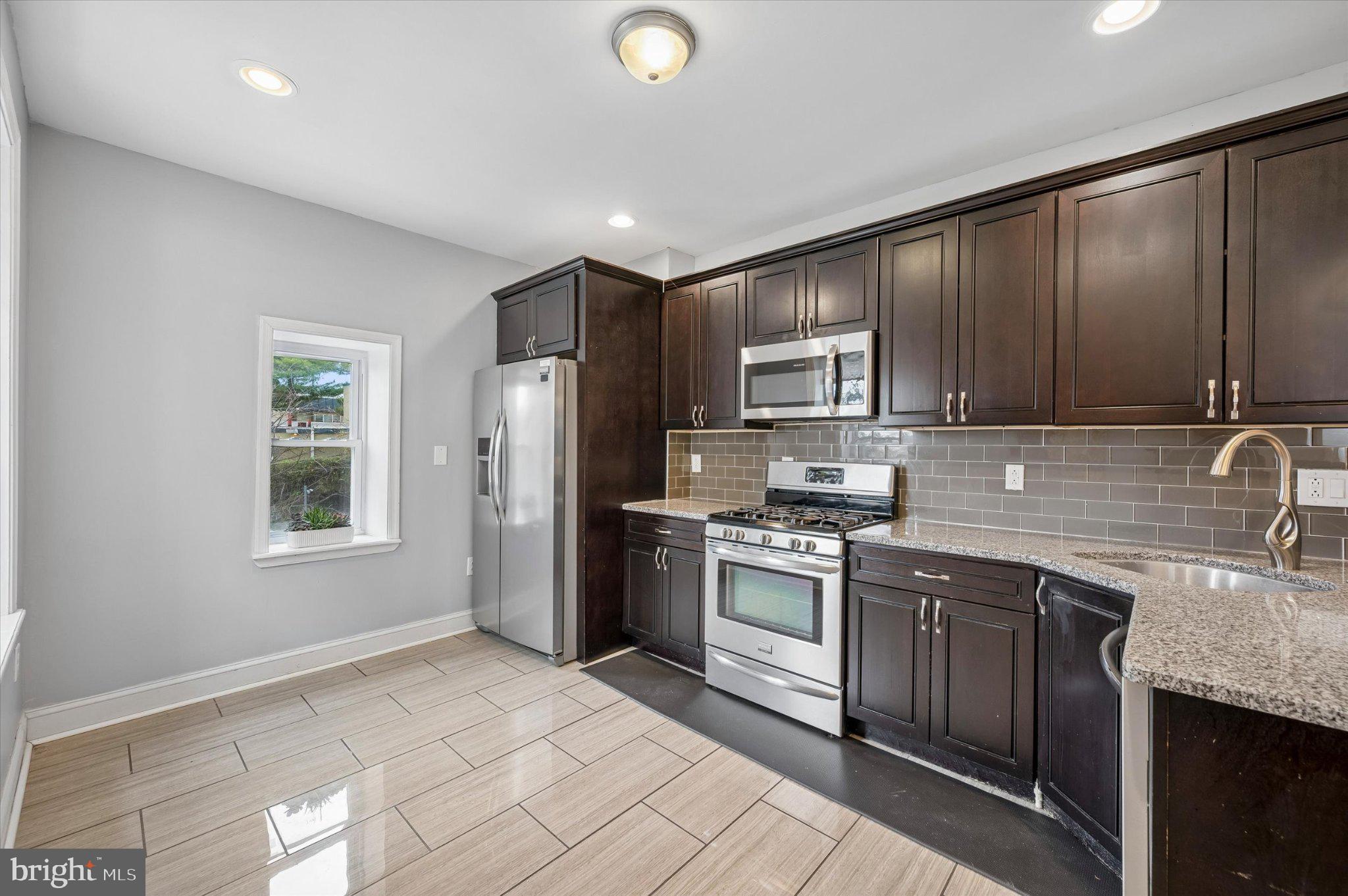 GERMANTOWN - Residential