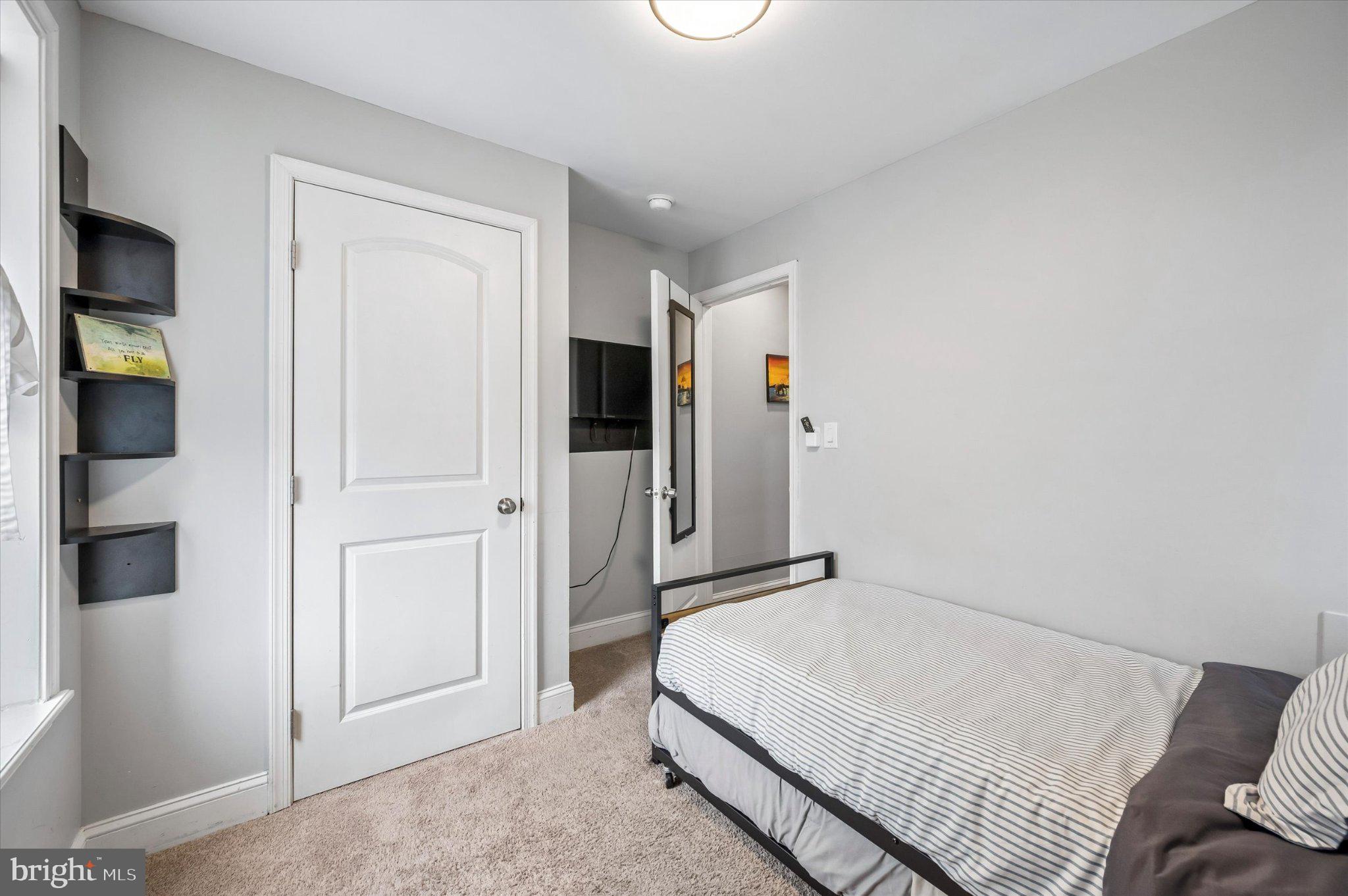 GERMANTOWN - Residential