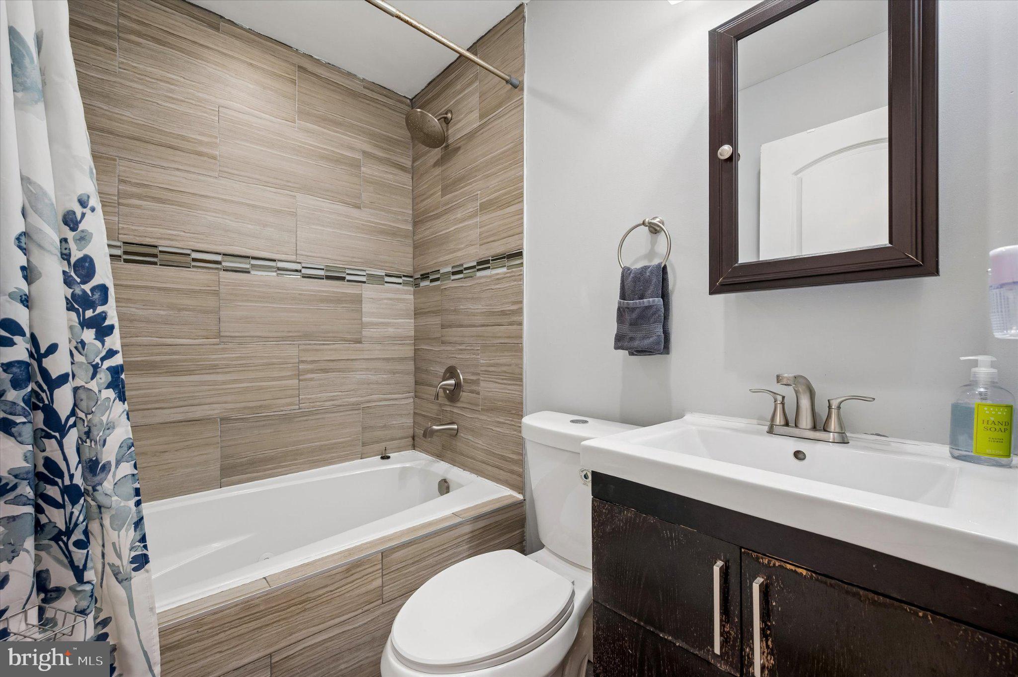 GERMANTOWN - Residential