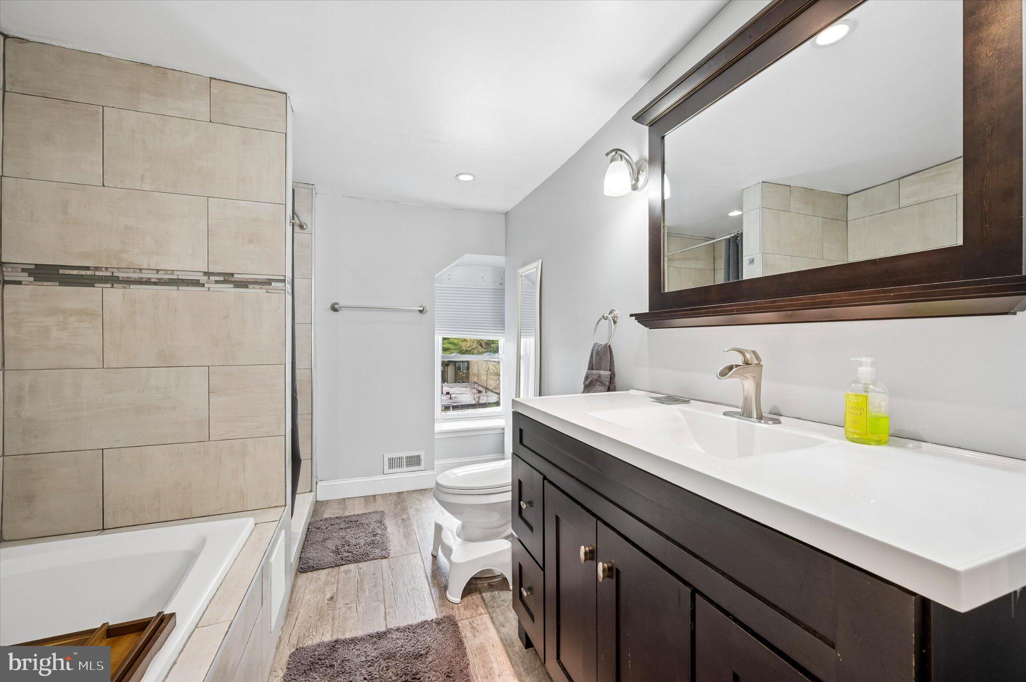 GERMANTOWN - Residential