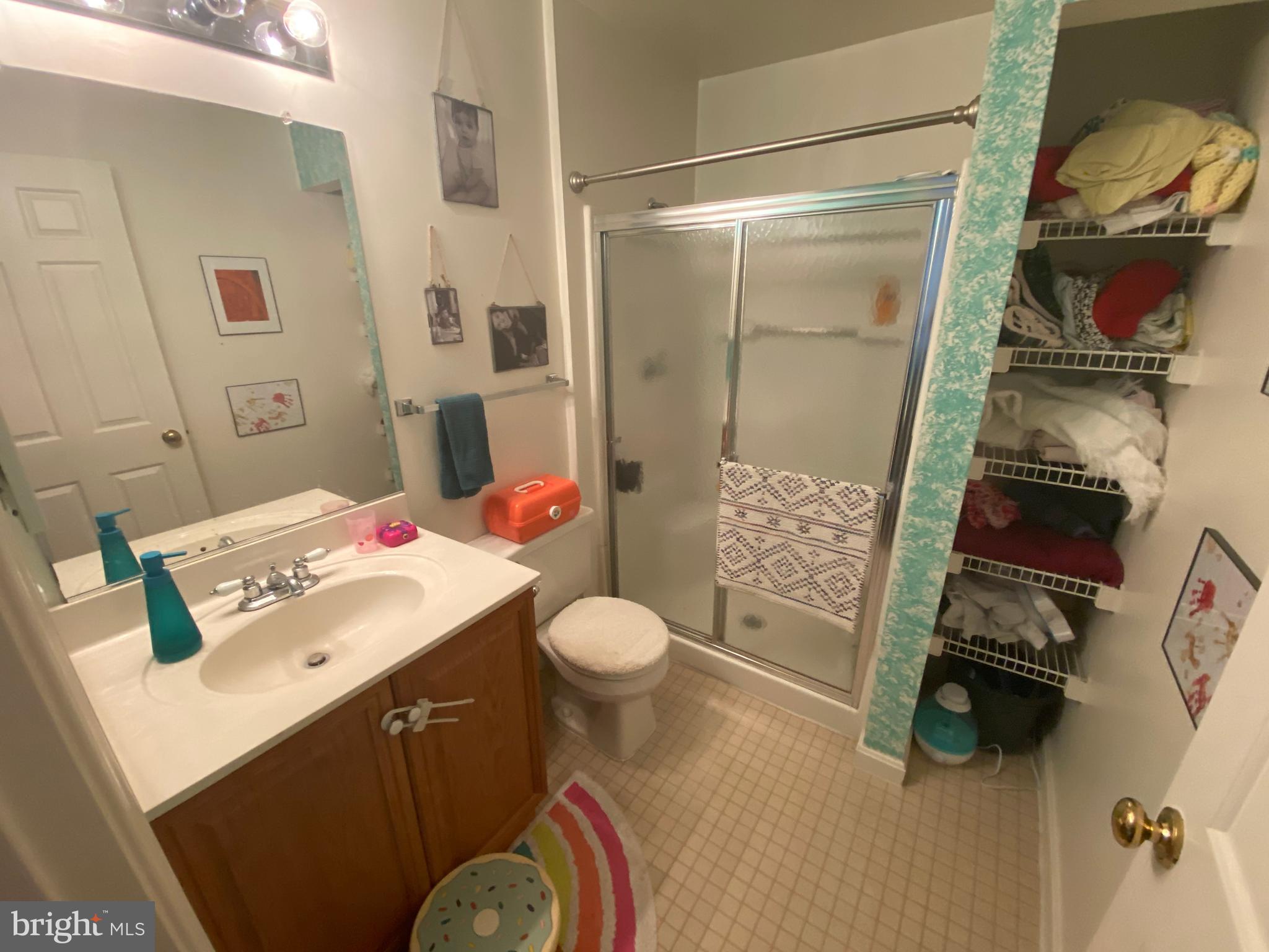 PONDS AT CENTREVILLE - Residential