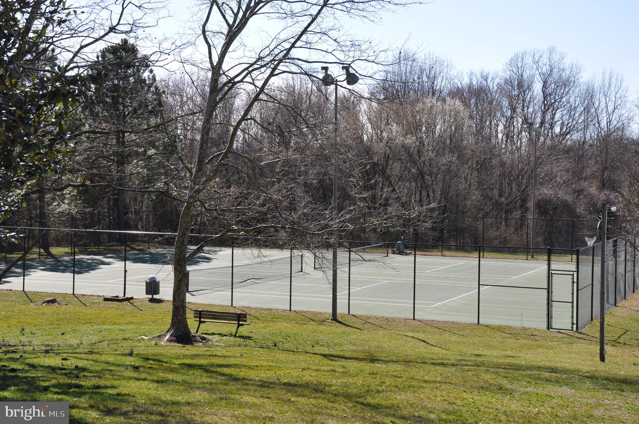 PONDS AT CENTREVILLE - Residential