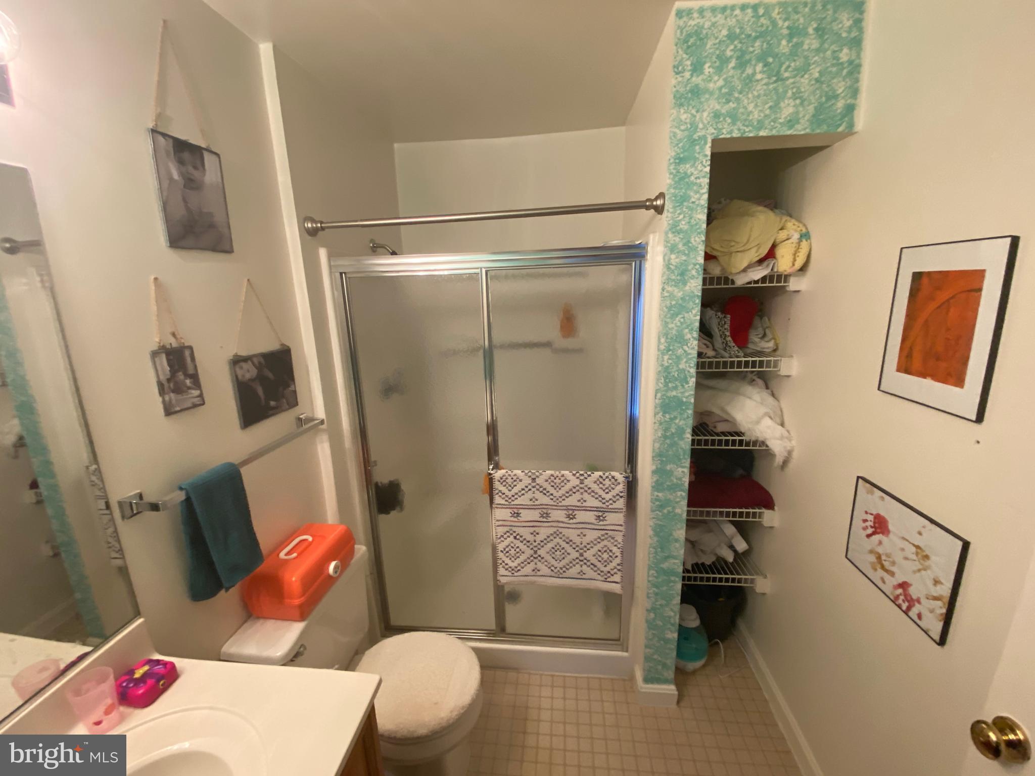 PONDS AT CENTREVILLE - Residential