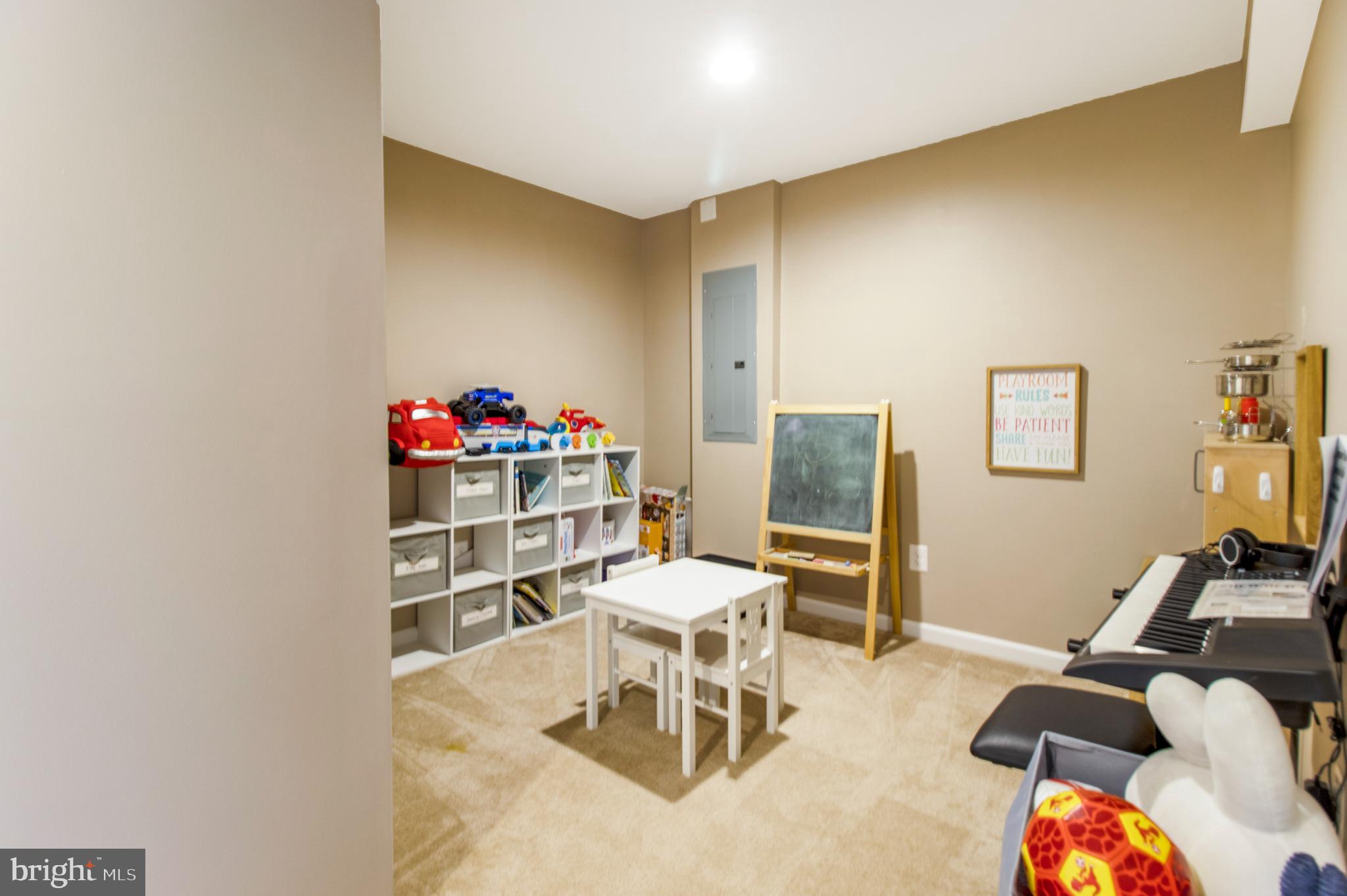 CARDINAL GROVE/EAGLES PT - Residential