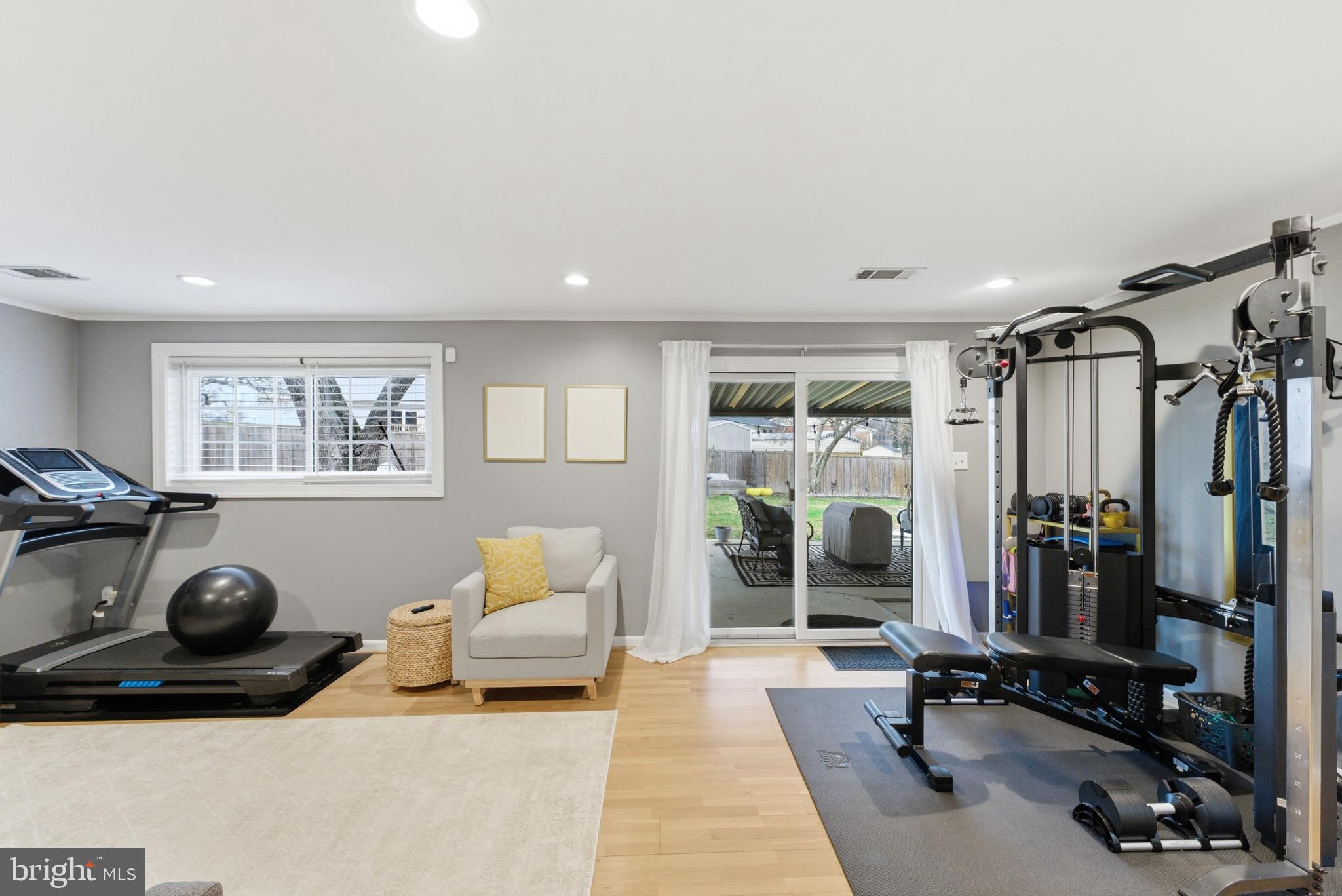 MONTICELLO WOODS - Residential