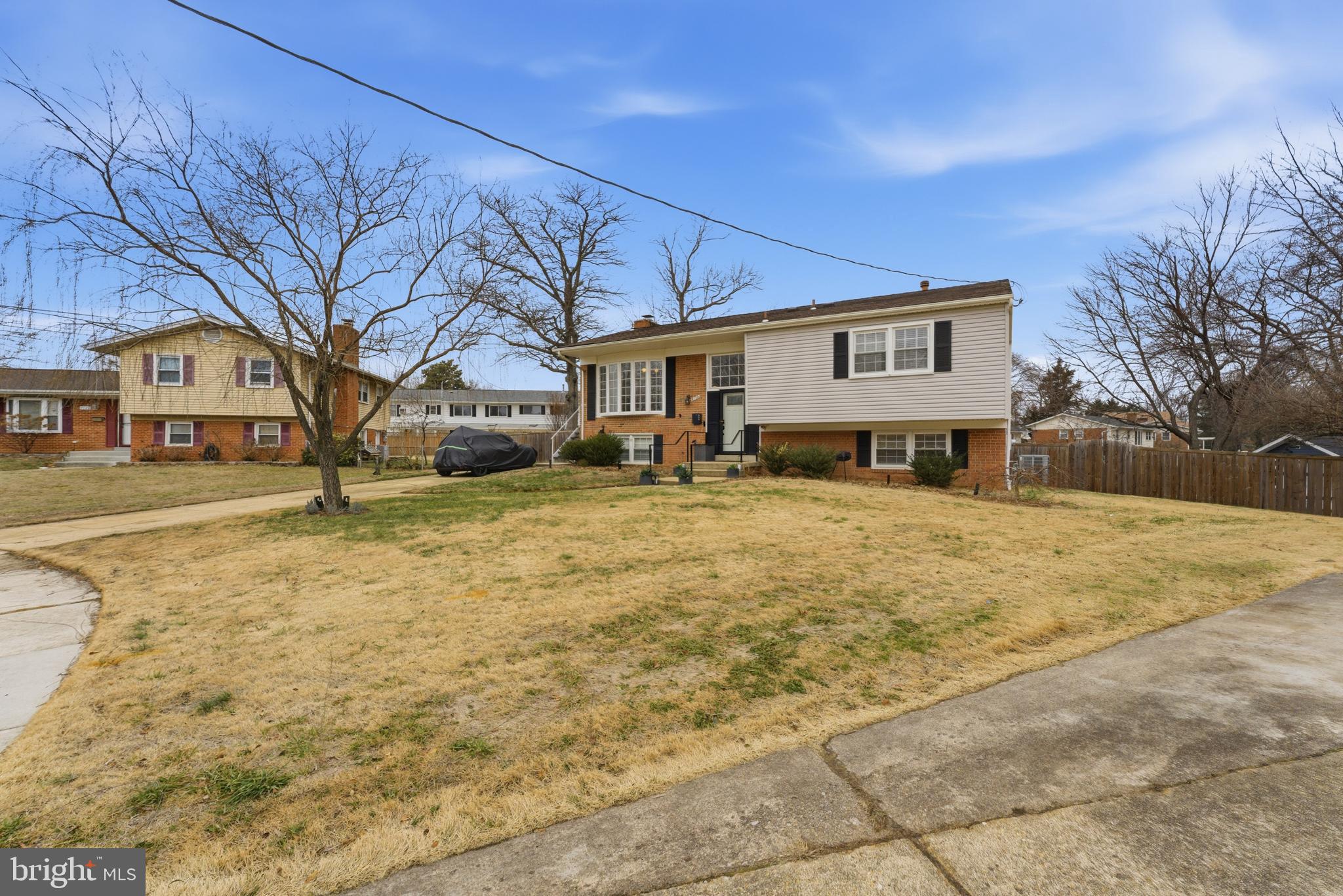 MONTICELLO WOODS - Residential