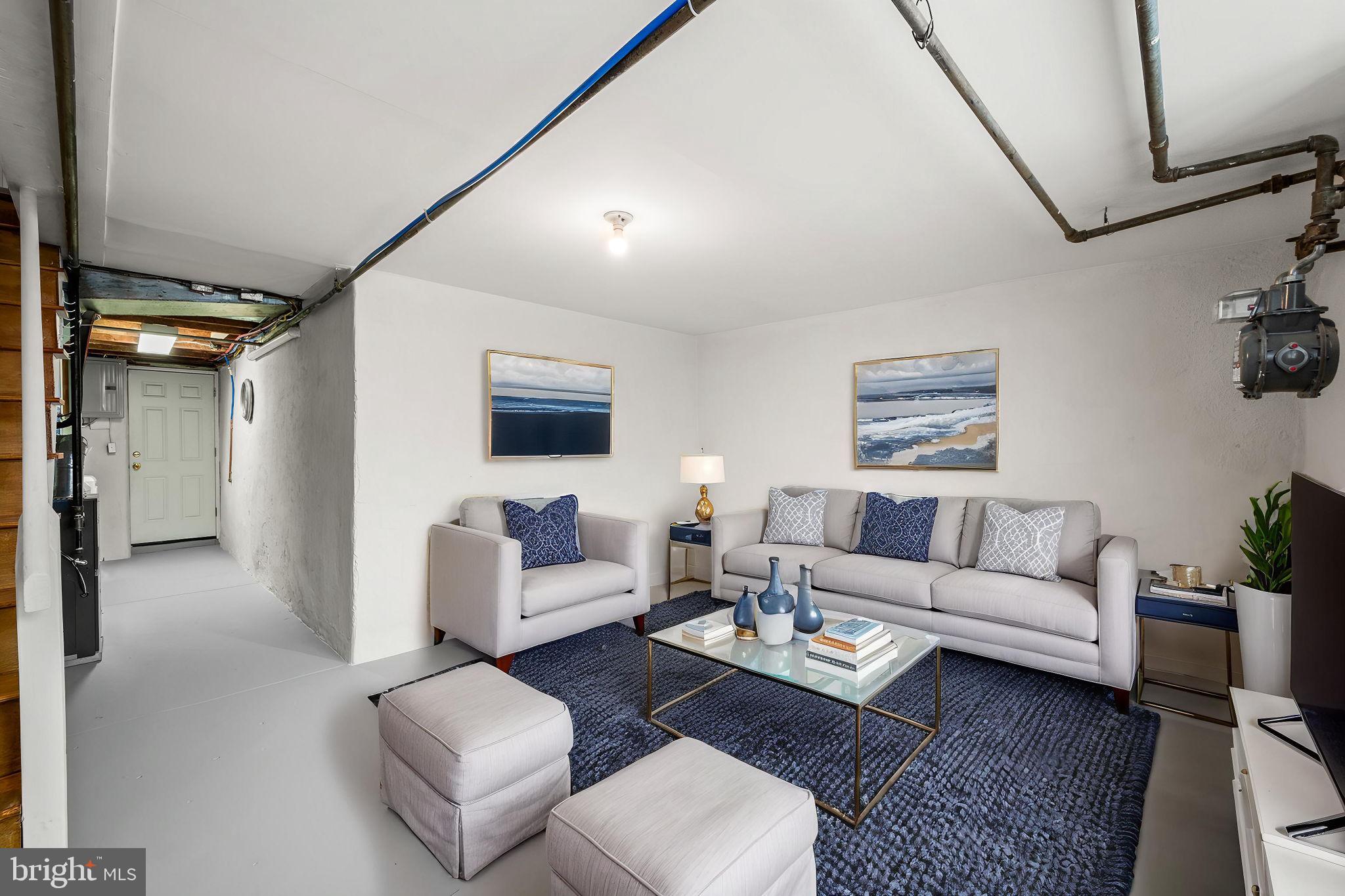 MAYFAIR - Residential