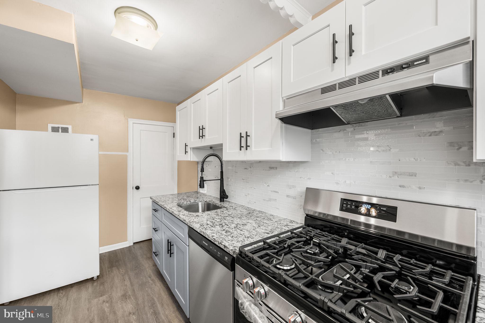 MAYFAIR - Residential