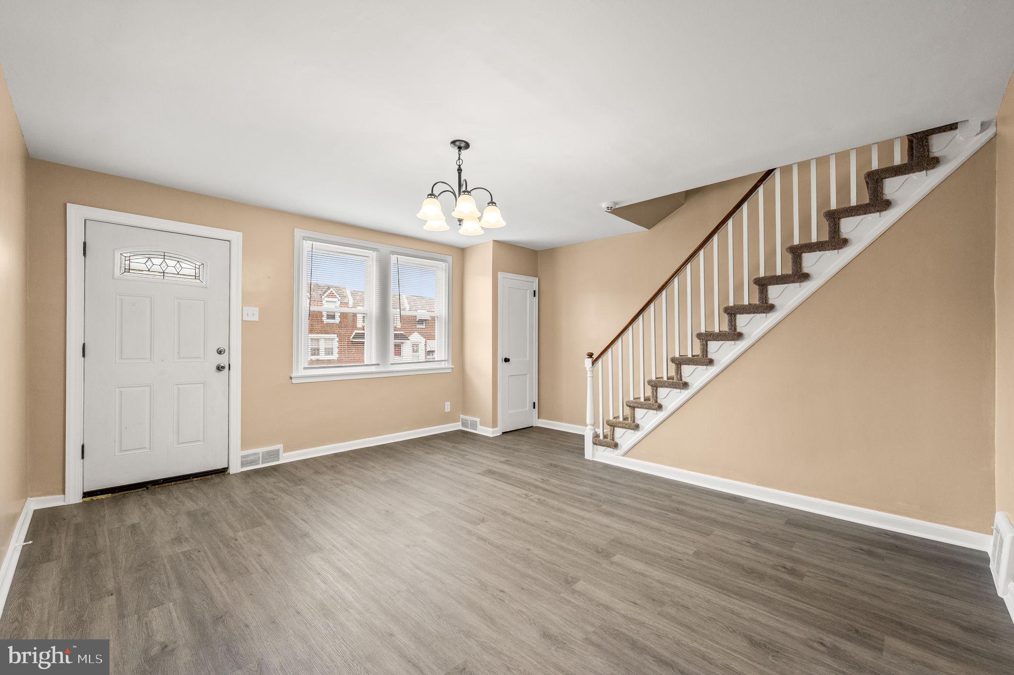 MAYFAIR - Residential