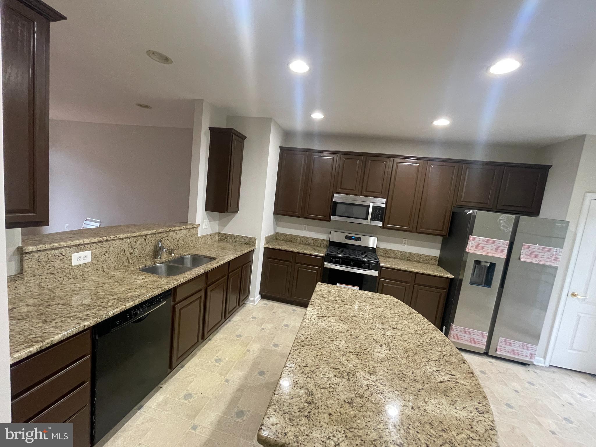 STONE RIDGE NORTH - Residential Lease