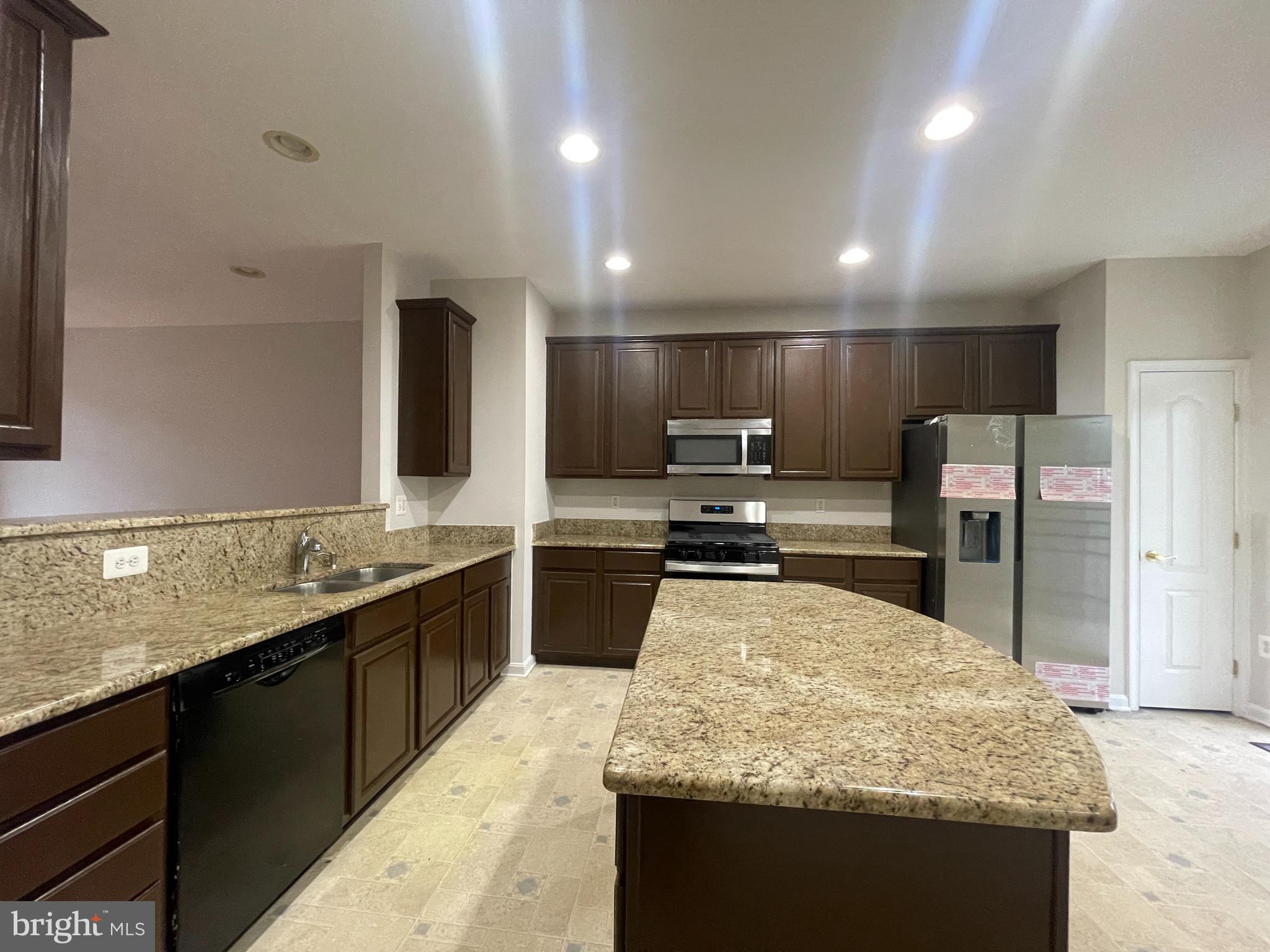 STONE RIDGE NORTH - Residential Lease