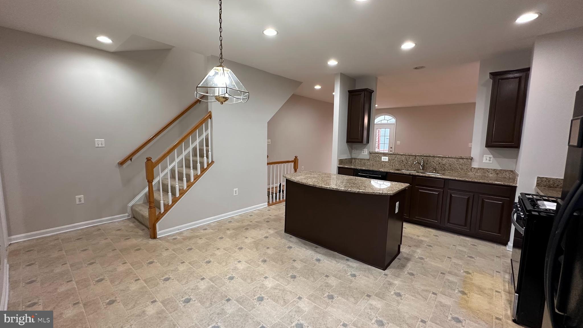 STONE RIDGE NORTH - Residential Lease