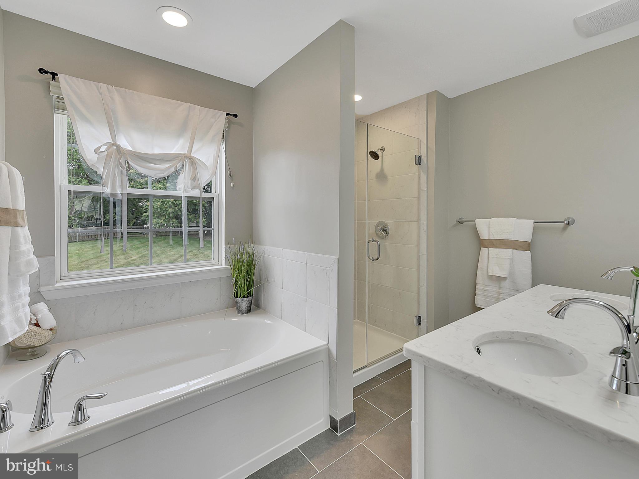 GREEN HILL MANOR - Residential