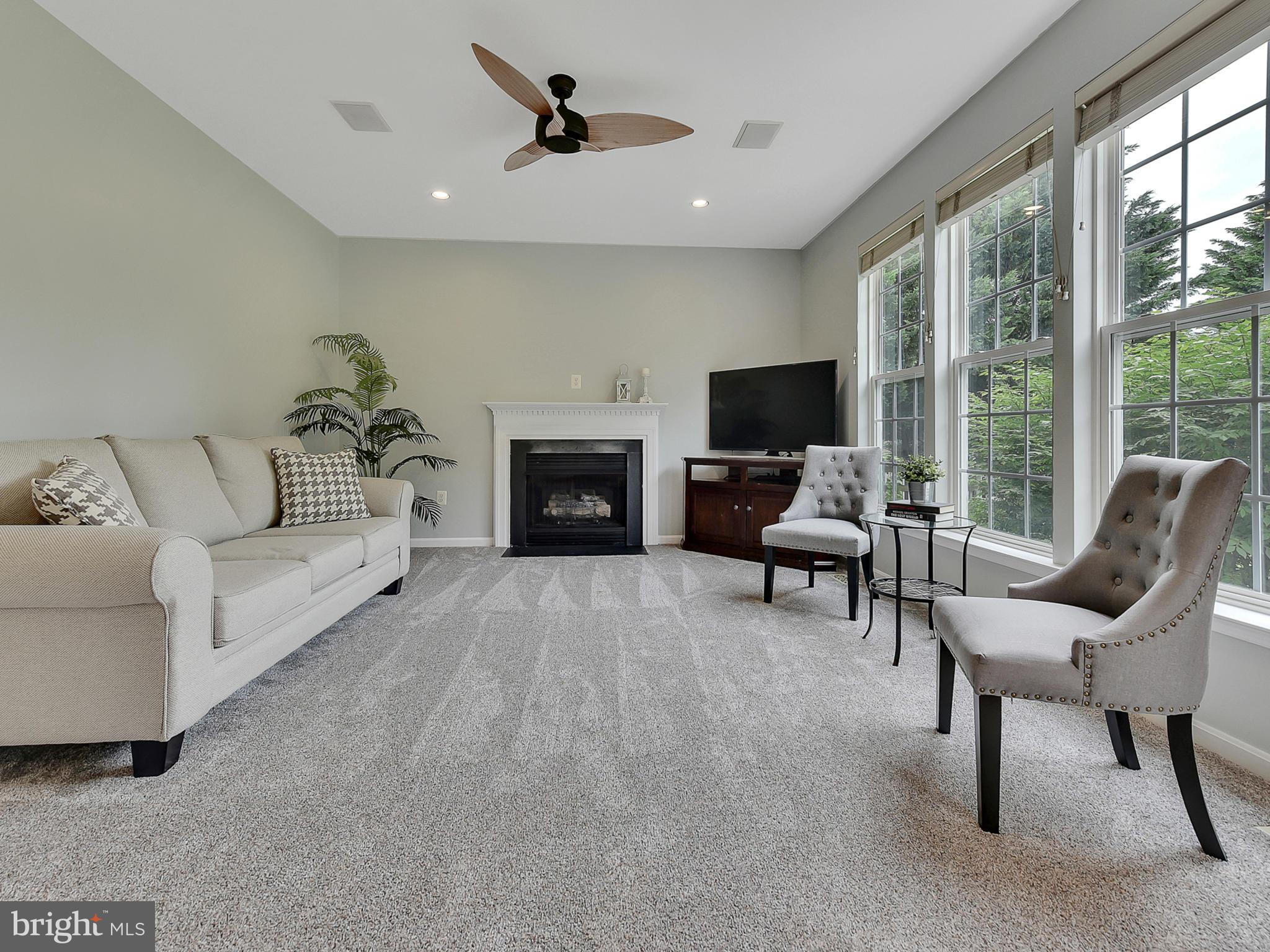 GREEN HILL MANOR - Residential