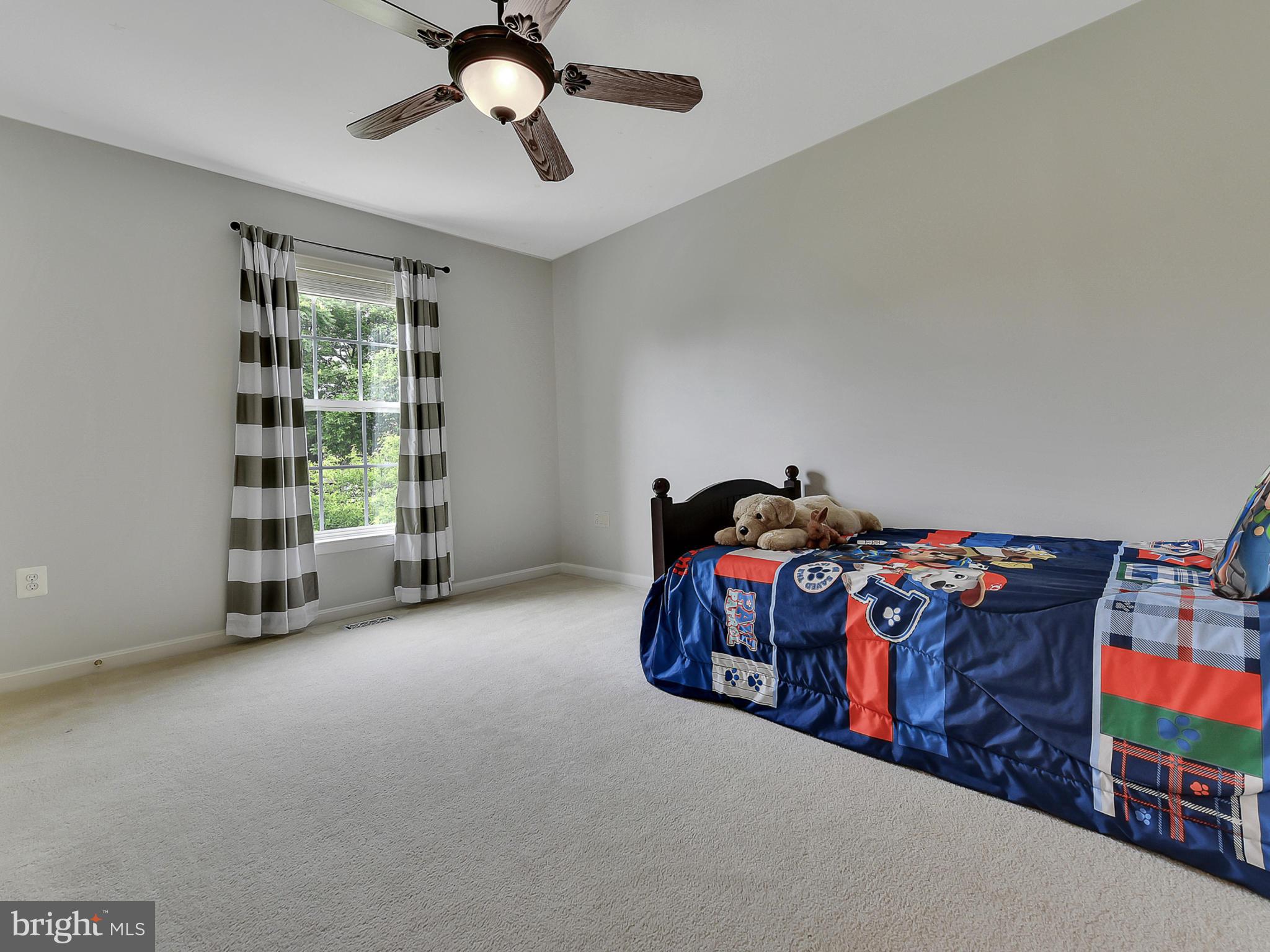 GREEN HILL MANOR - Residential