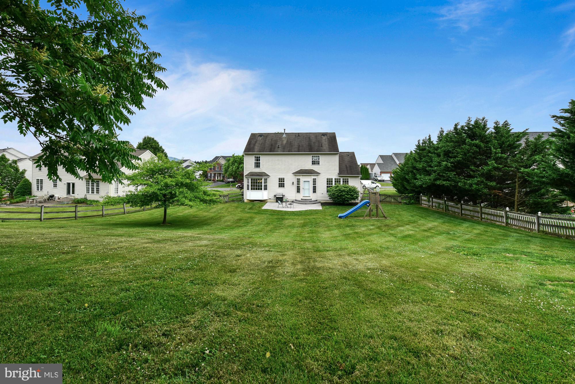 GREEN HILL MANOR - Residential