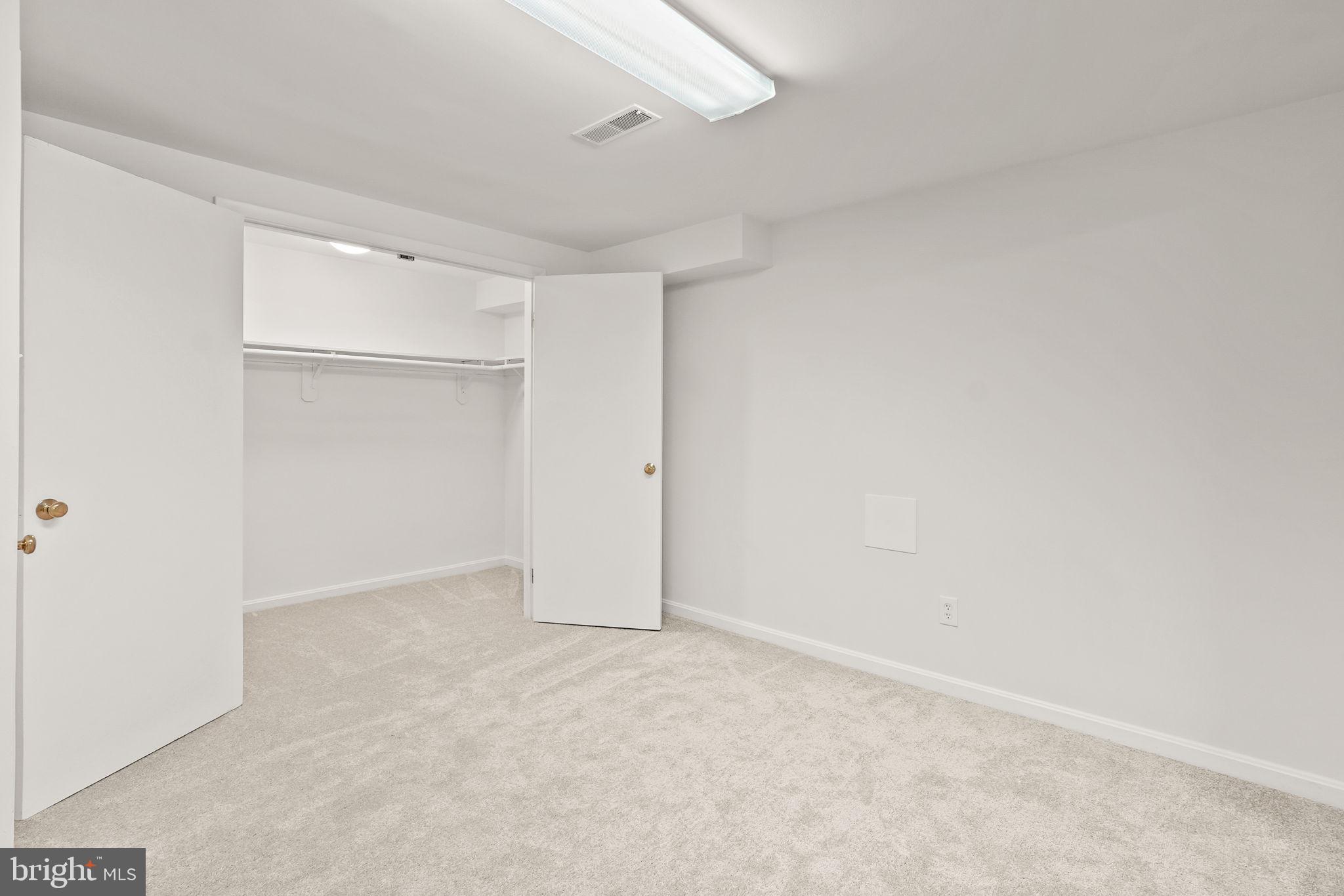 SEMINARY RIDGE - Residential