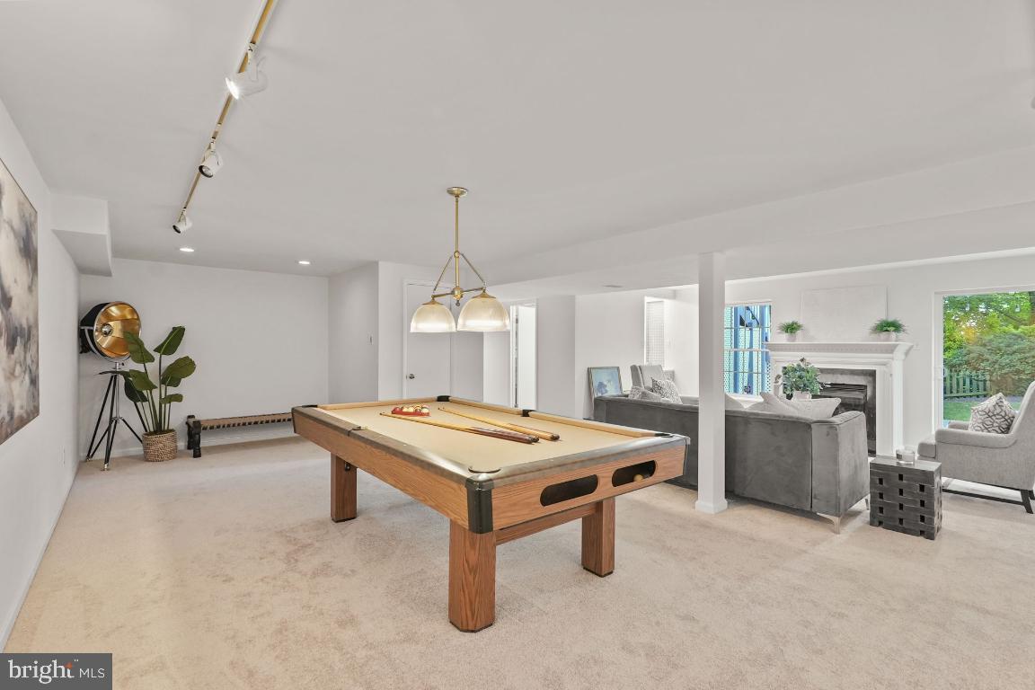 SEMINARY RIDGE - Residential