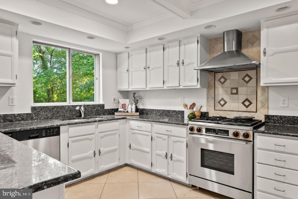 SEMINARY RIDGE - Residential