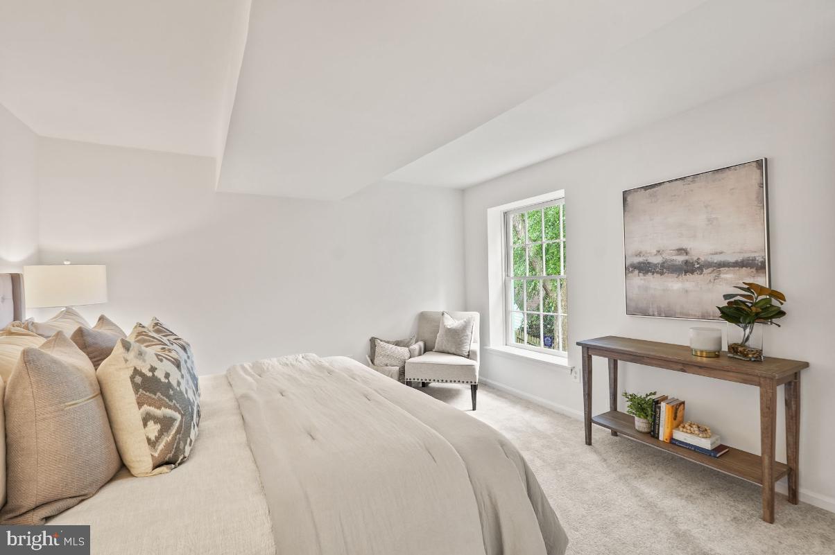 SEMINARY RIDGE - Residential