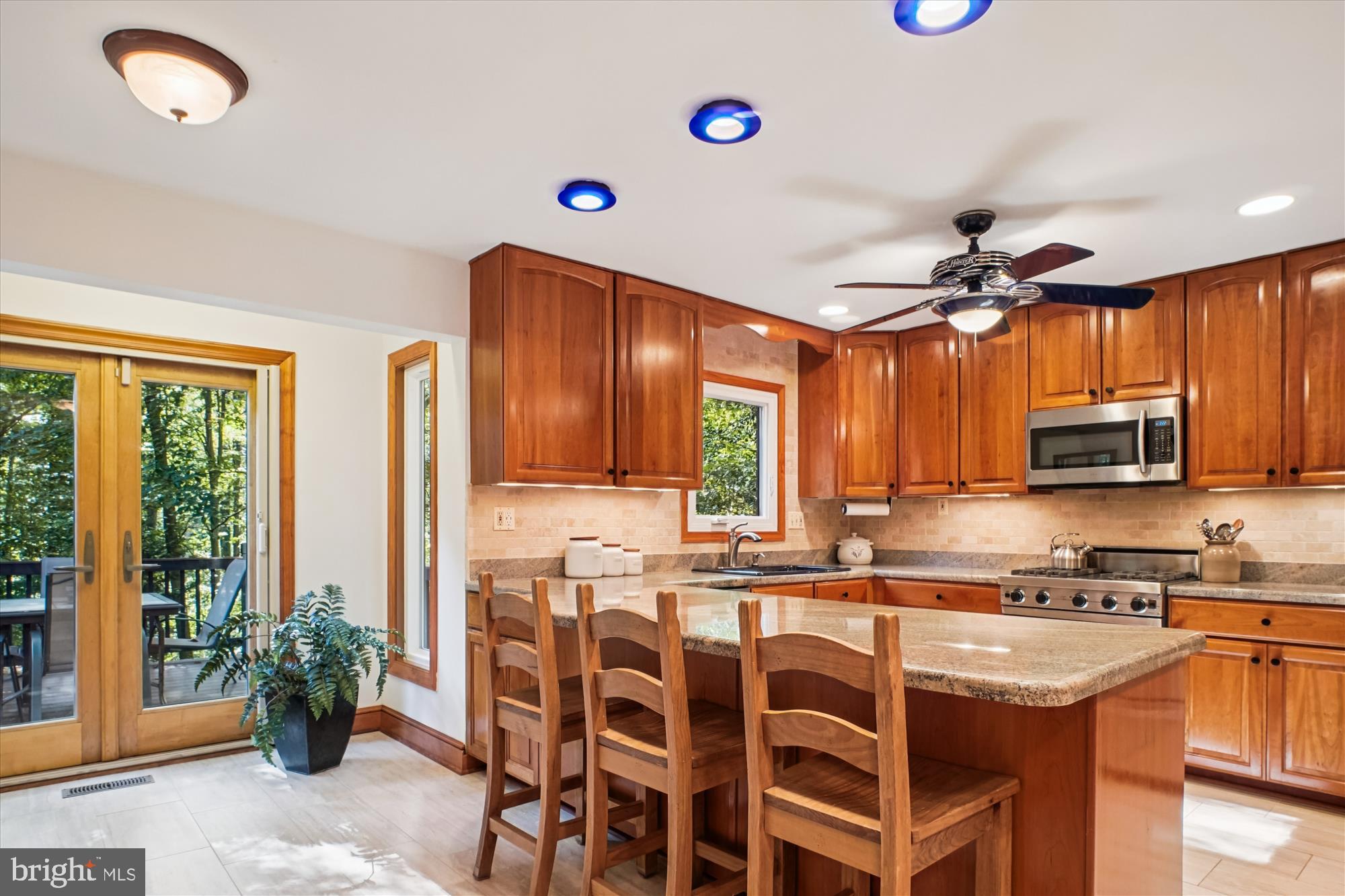 CHAIN BRIDGE FOREST - Residential