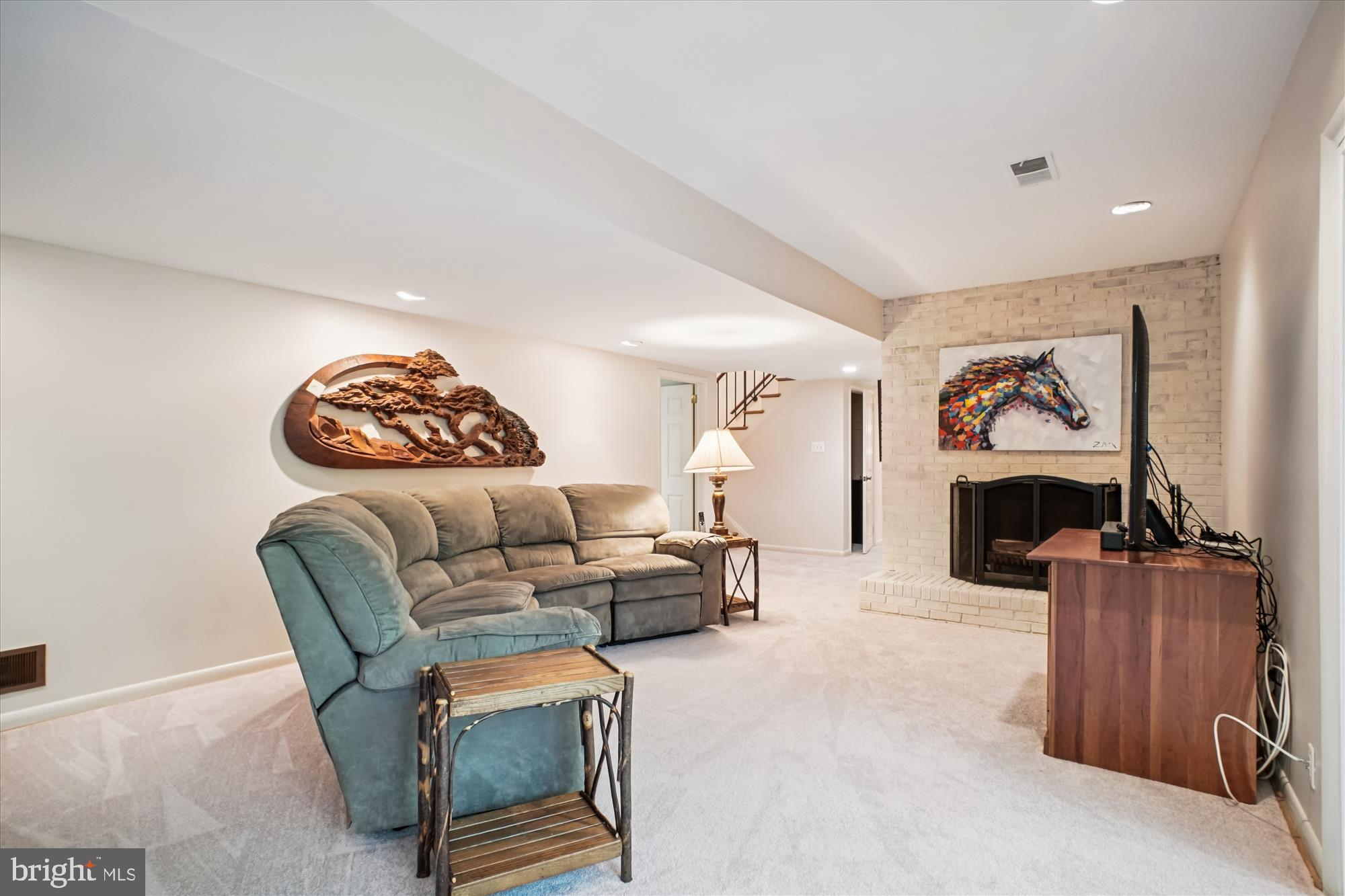 CHAIN BRIDGE FOREST - Residential