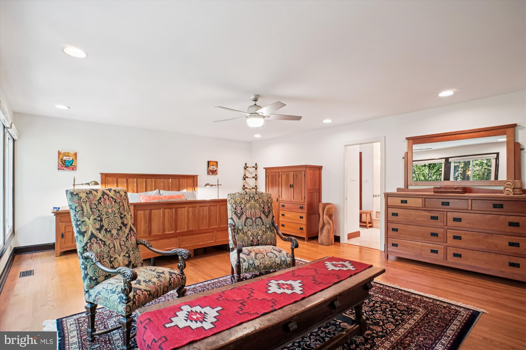 CHAIN BRIDGE FOREST - Residential