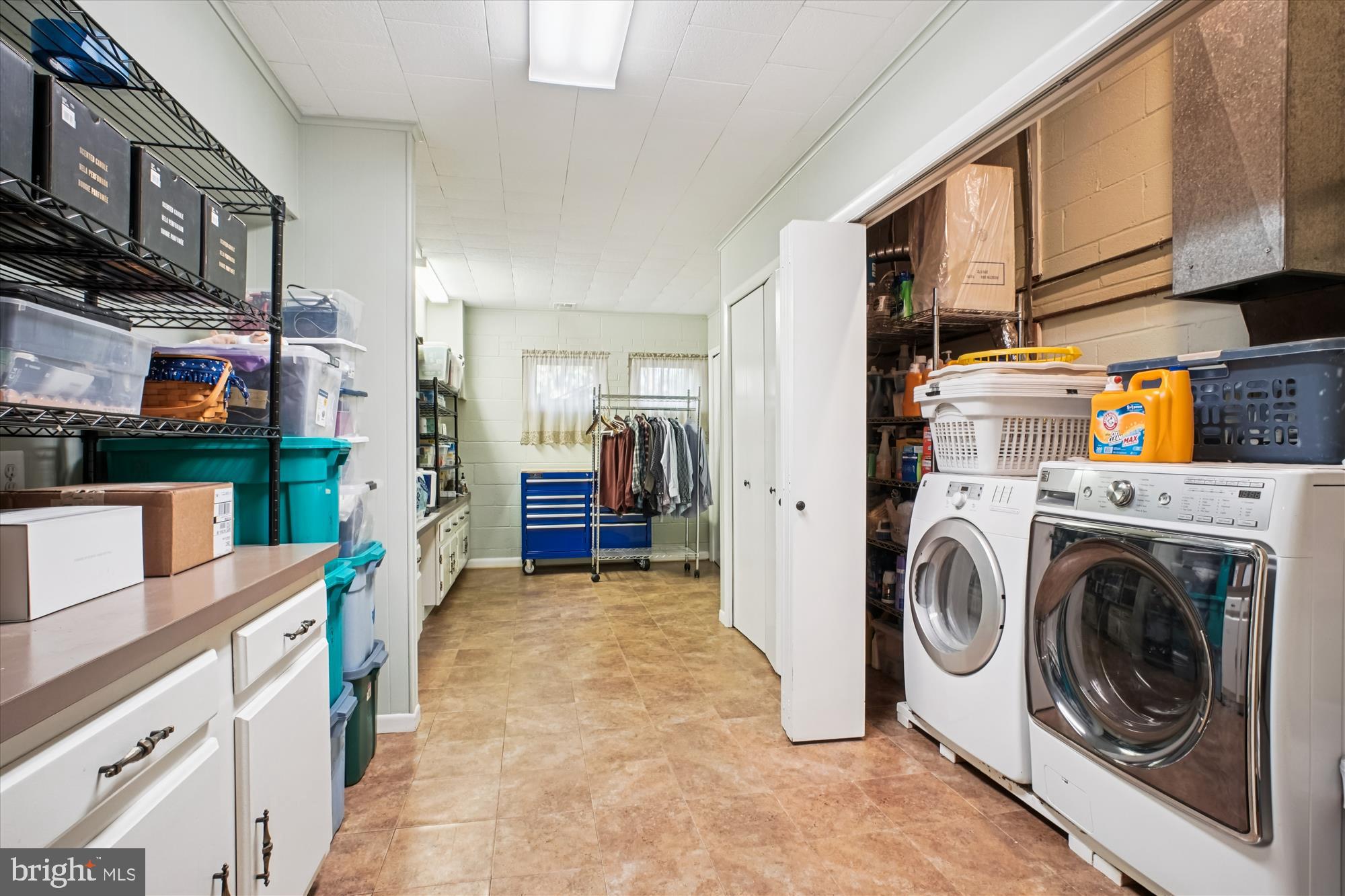 CHAIN BRIDGE FOREST - Residential