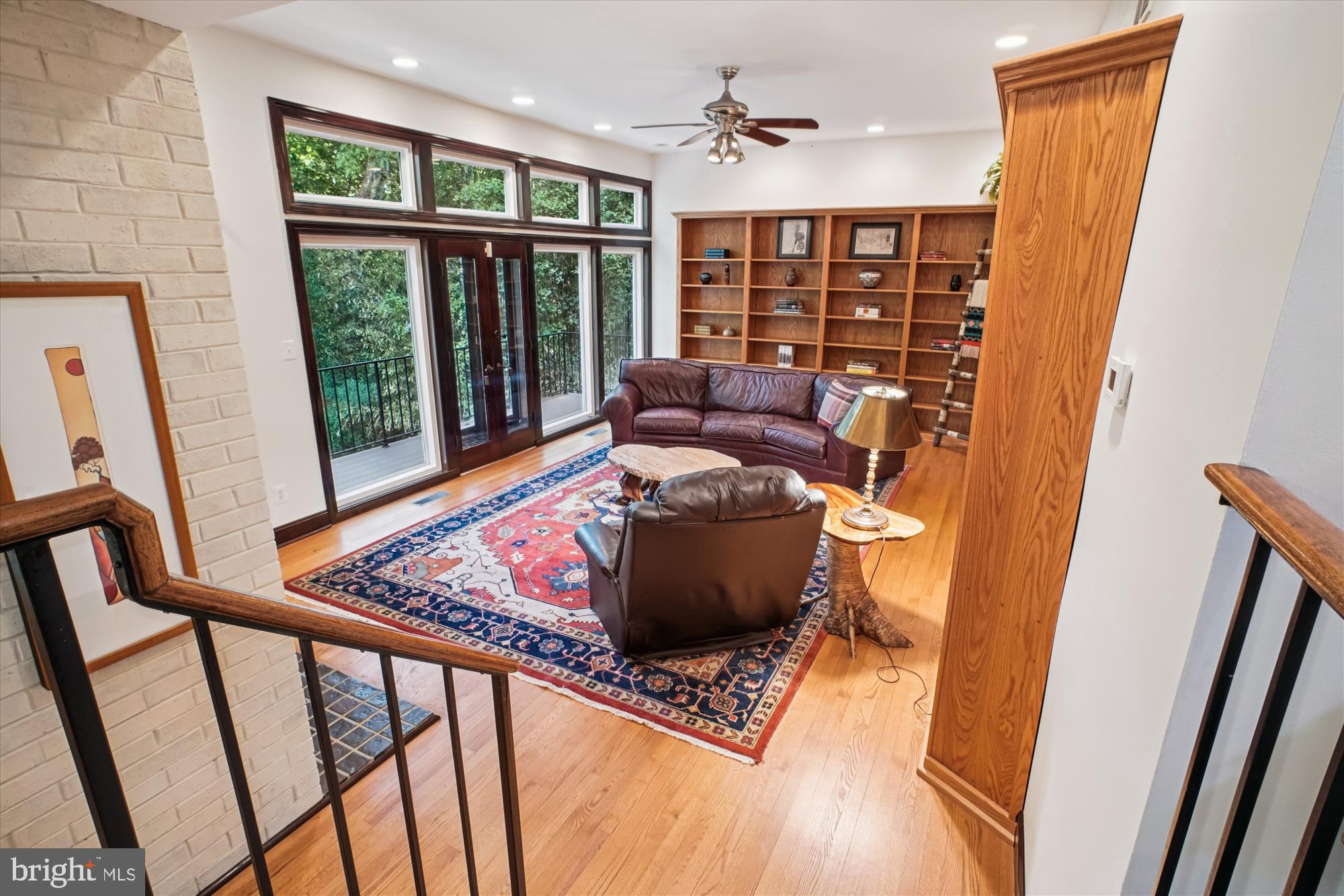 CHAIN BRIDGE FOREST - Residential