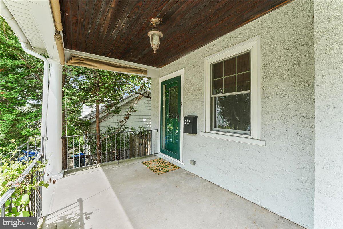 2531 BELMONT AVENUE