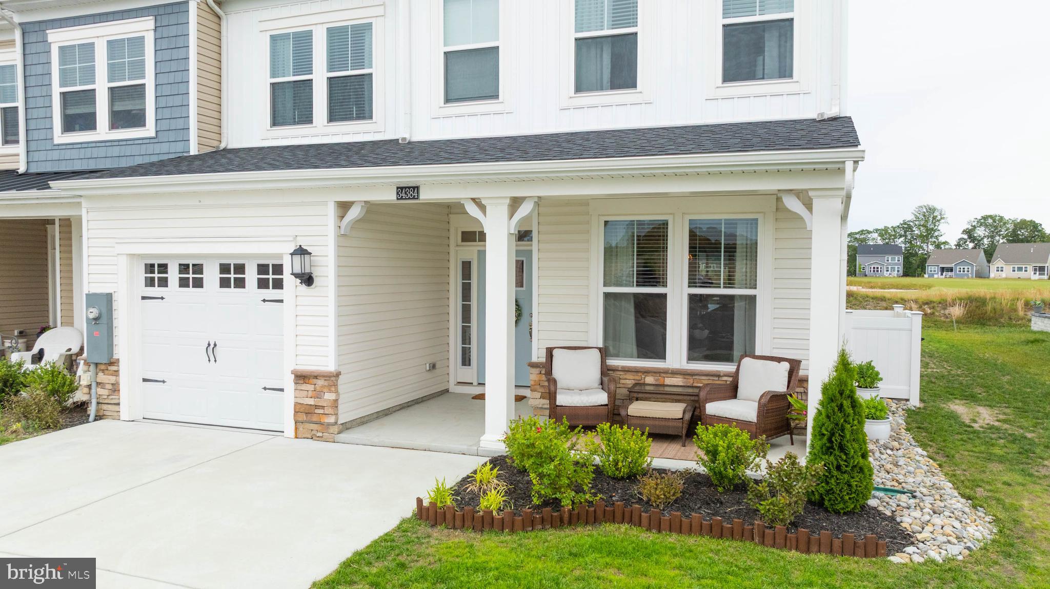 34384 BEAUFORT COURT