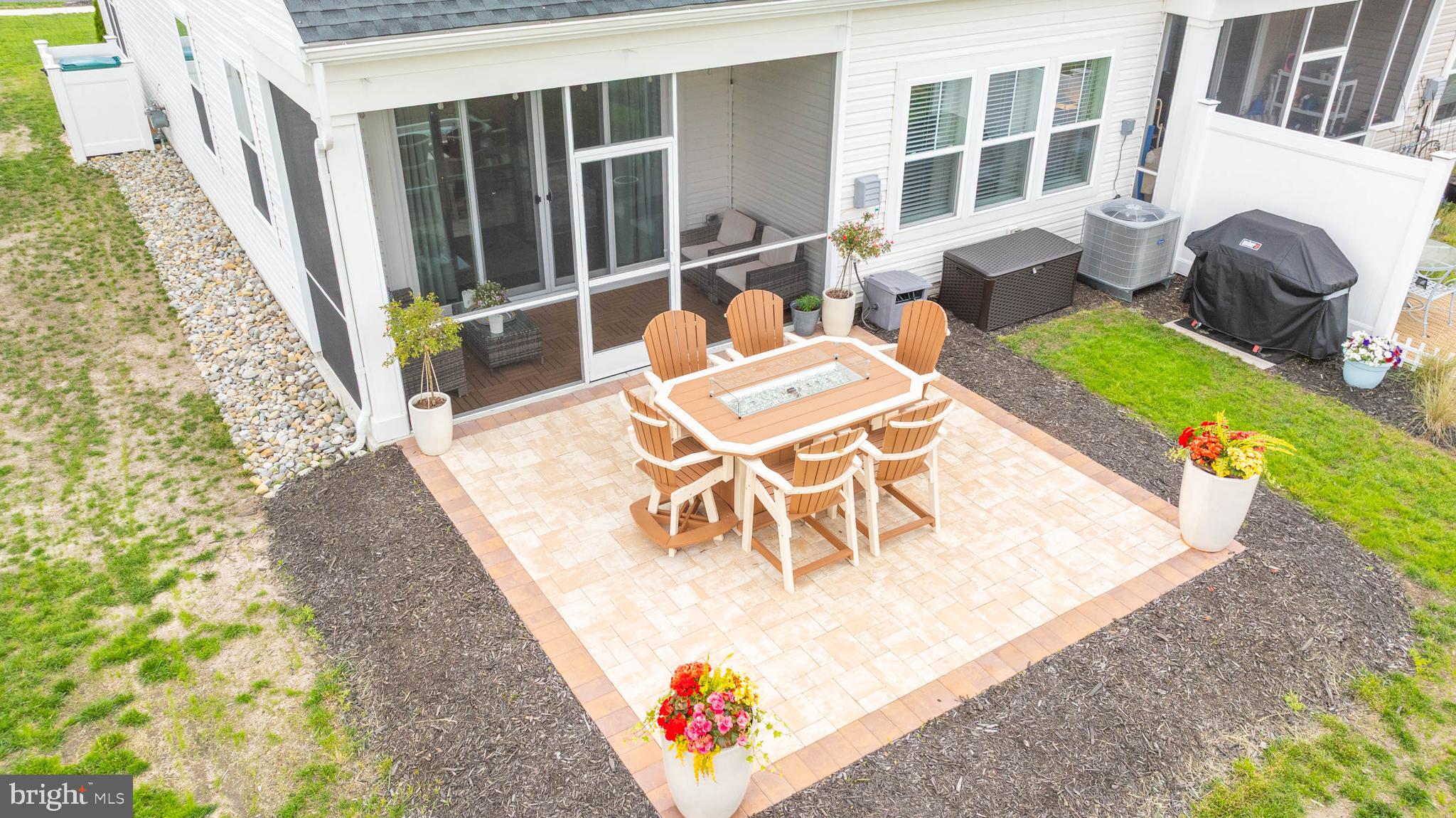 34384 BEAUFORT COURT