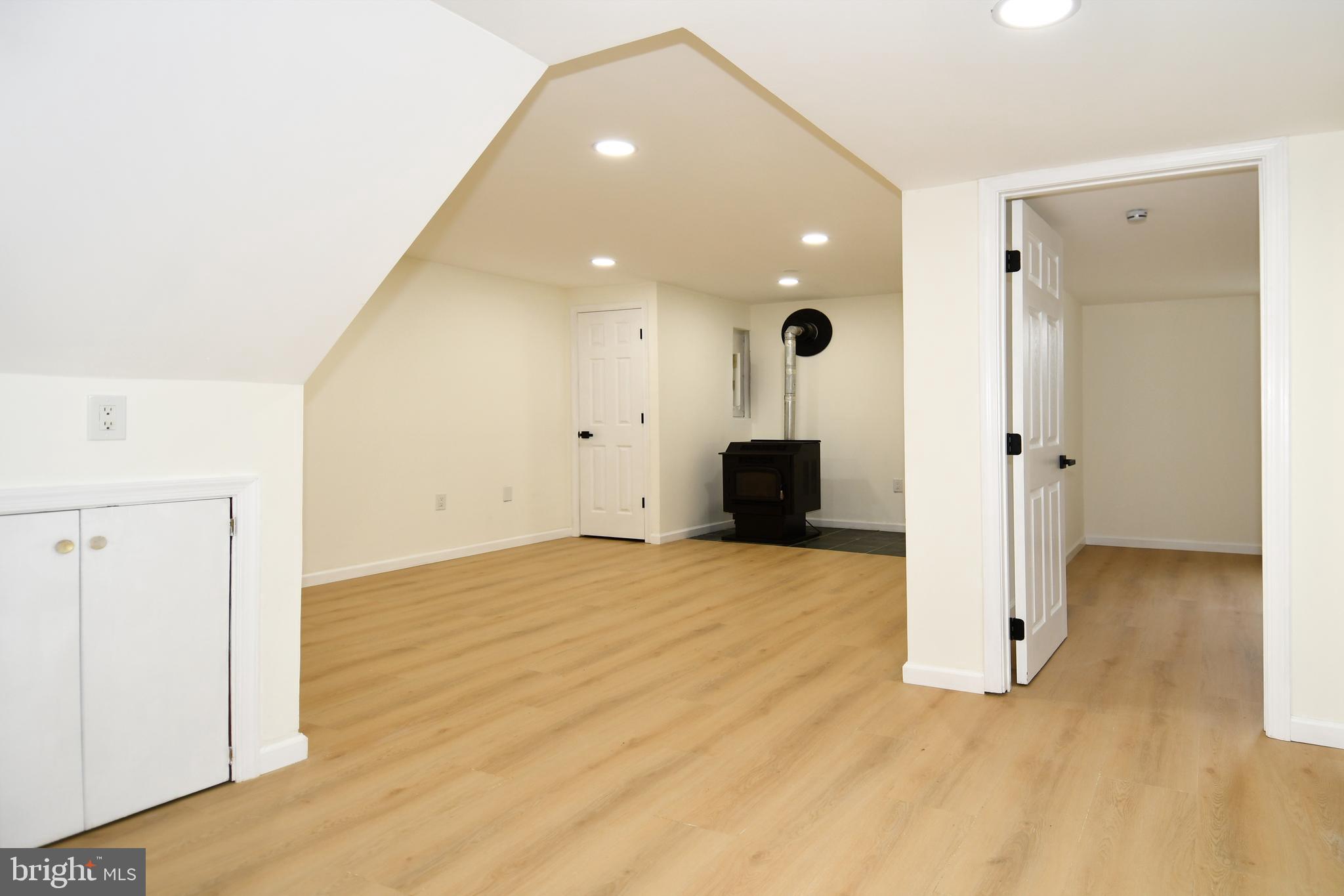 DAMASCUS OUTSIDE - Residential