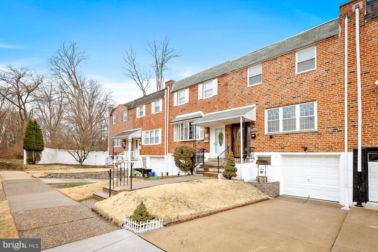 12464 SWEET BRIAR PLACE