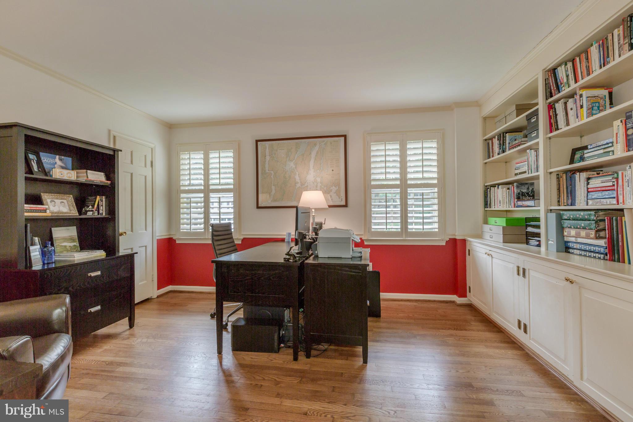 RIVER FALLS - Residential