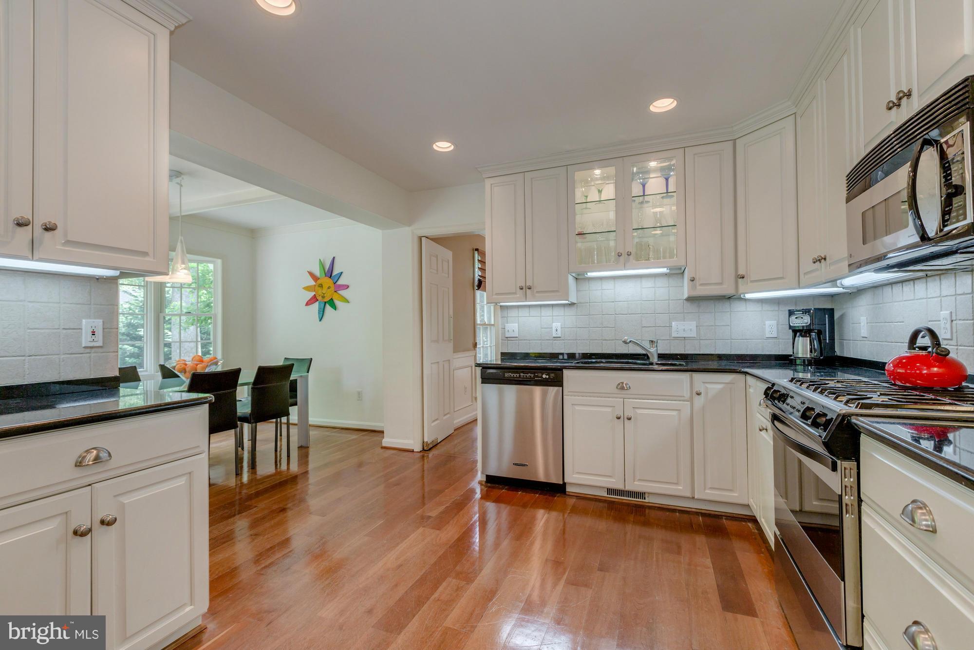 RIVER FALLS - Residential