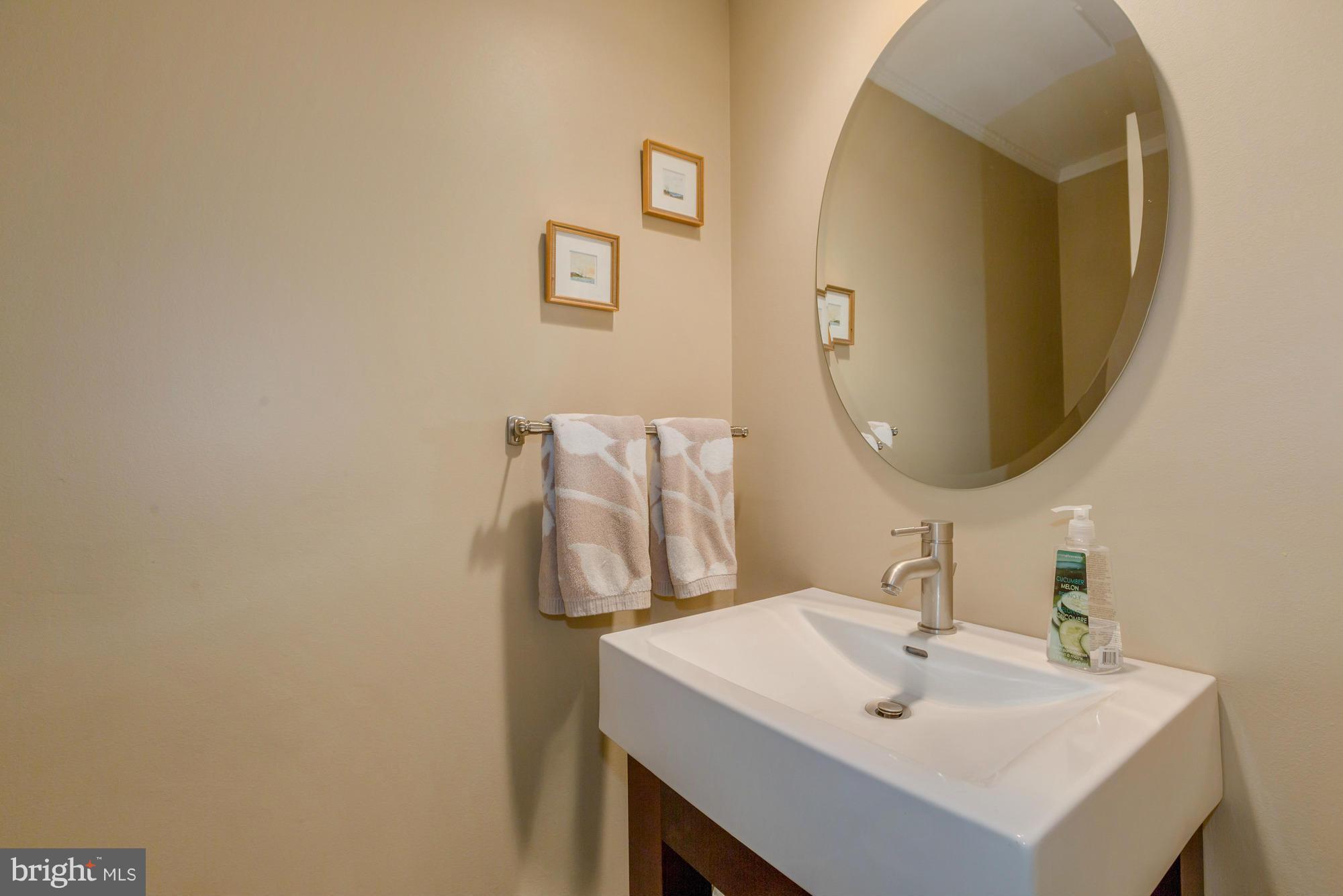 RIVER FALLS - Residential